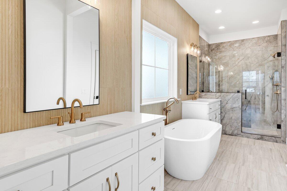 707 S Greenwood Avenue