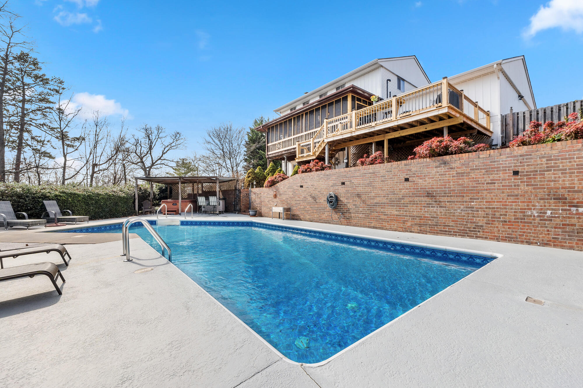 2124 Haven Crest Drive