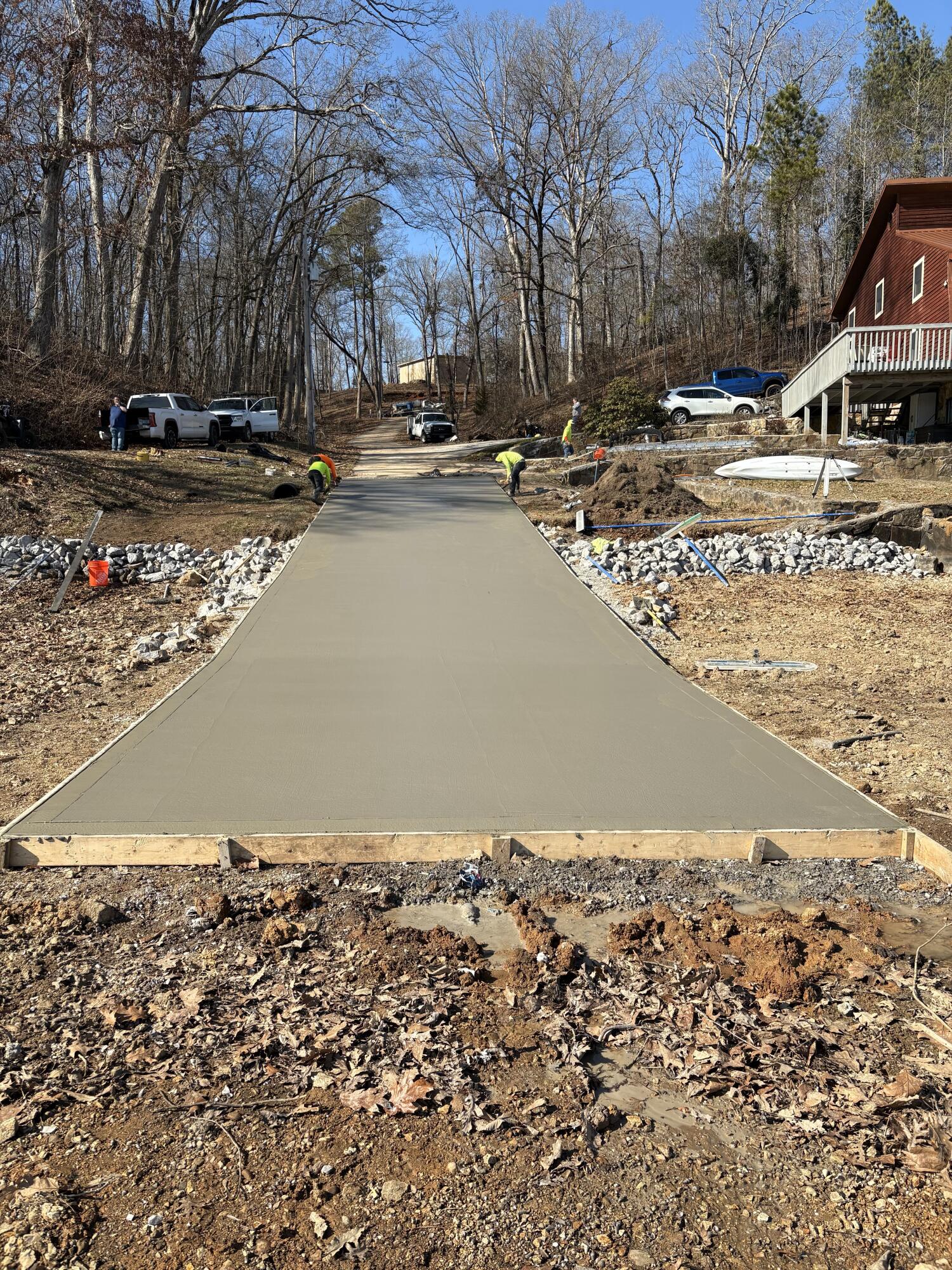 15903 Lakewood Drive