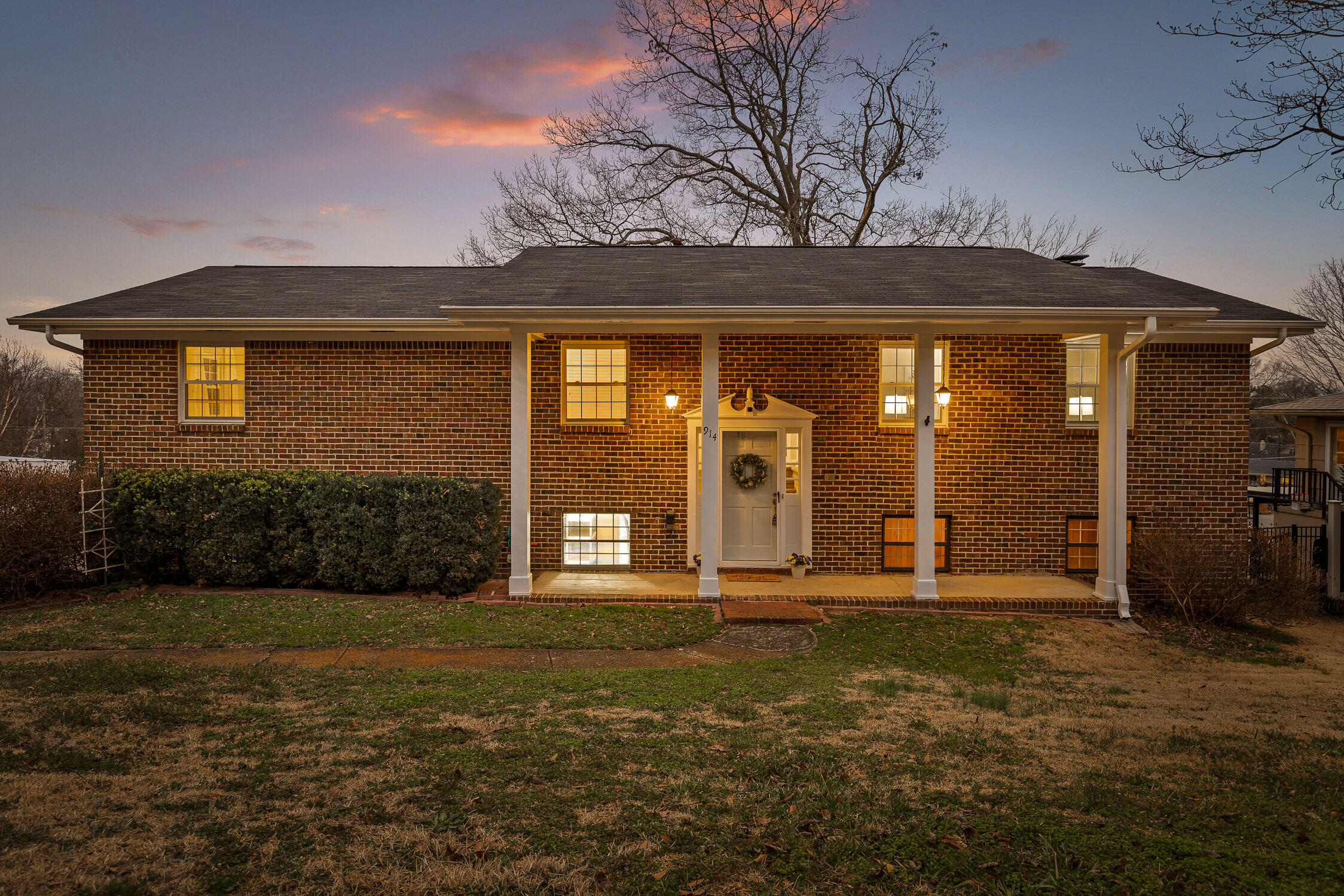 914 Belvoir Hills Circle