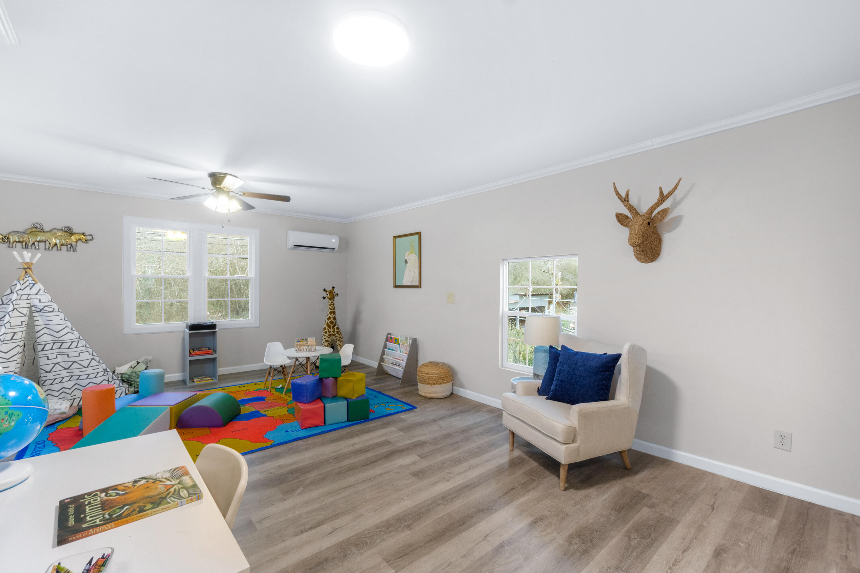 2703 Shellmound Road