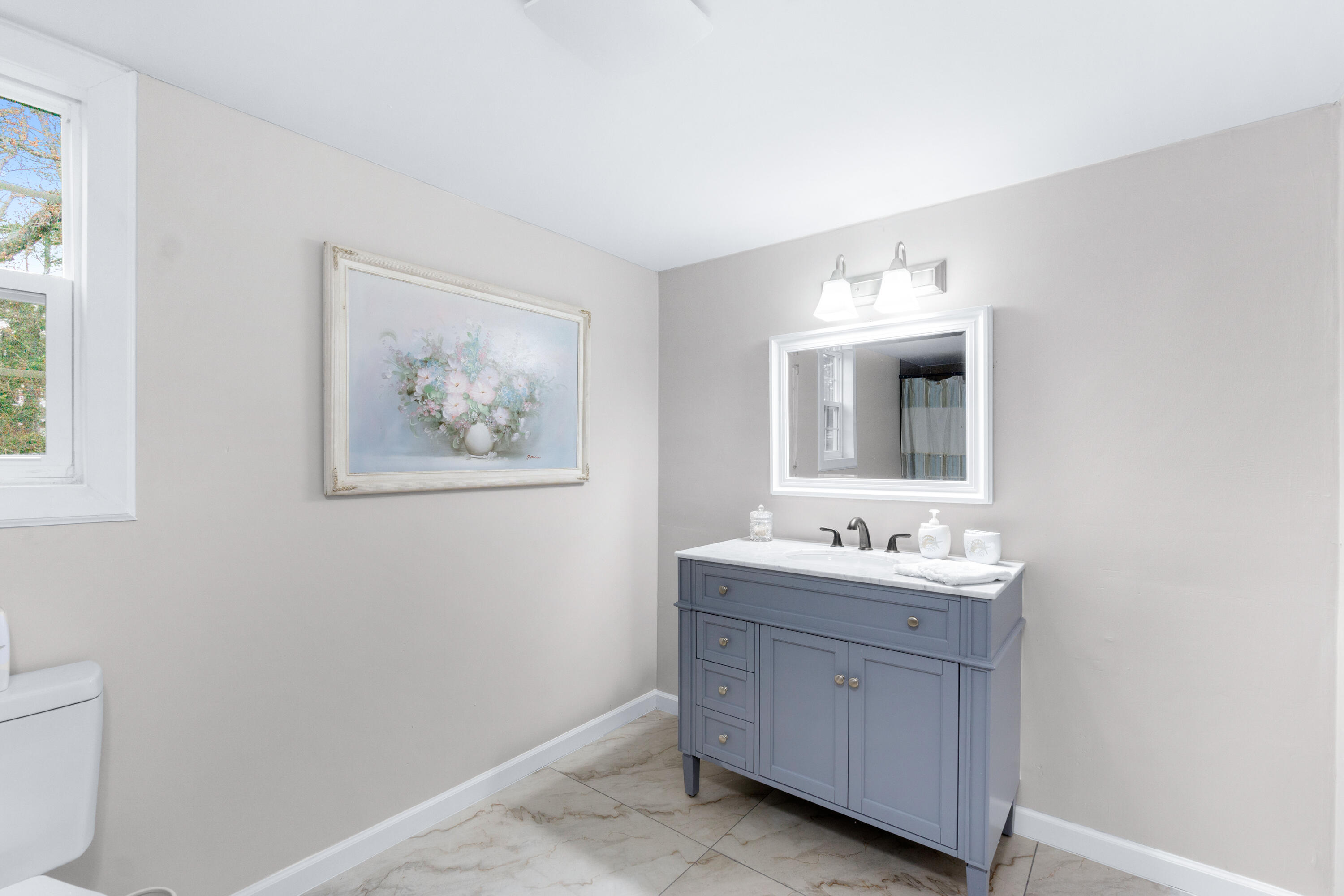 2703 Shellmound Road