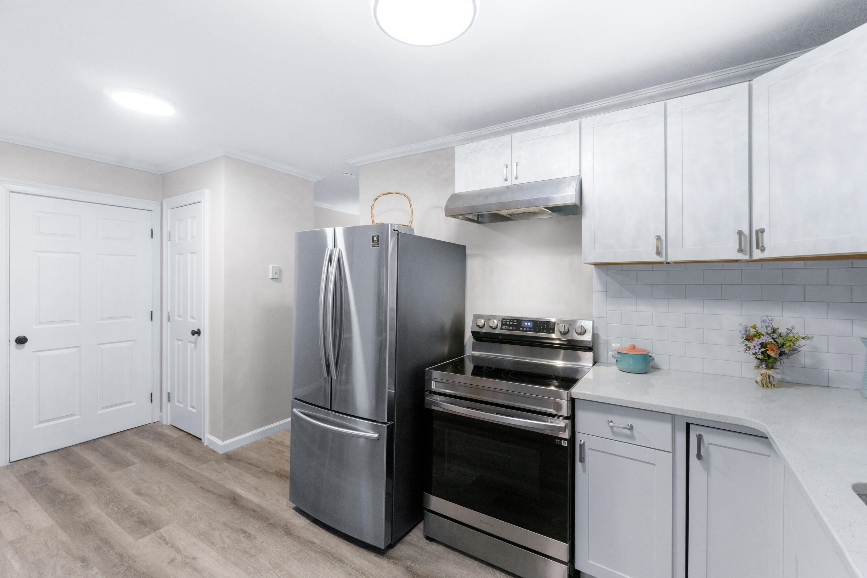 2703 Shellmound Road