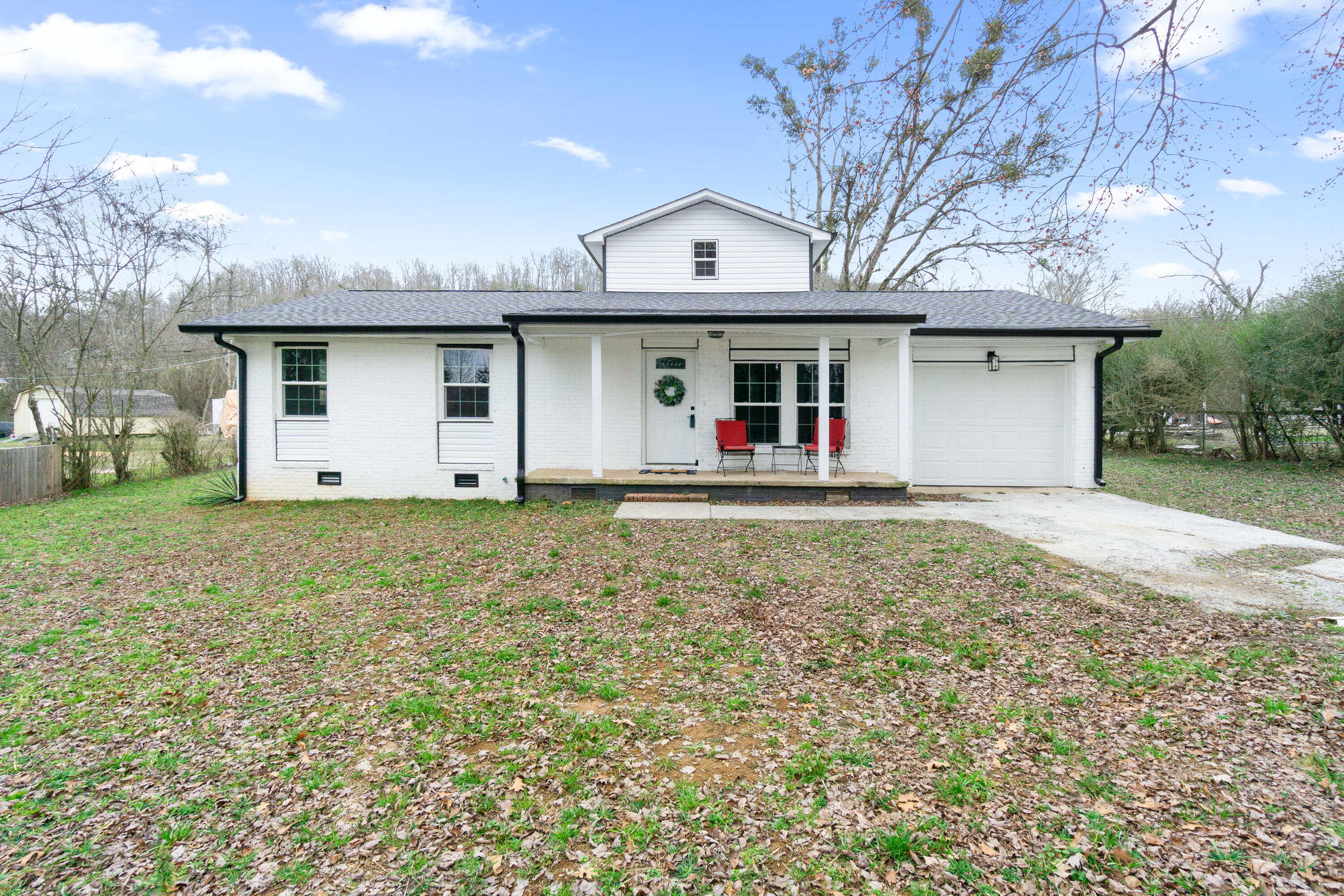 2703 Shellmound Road