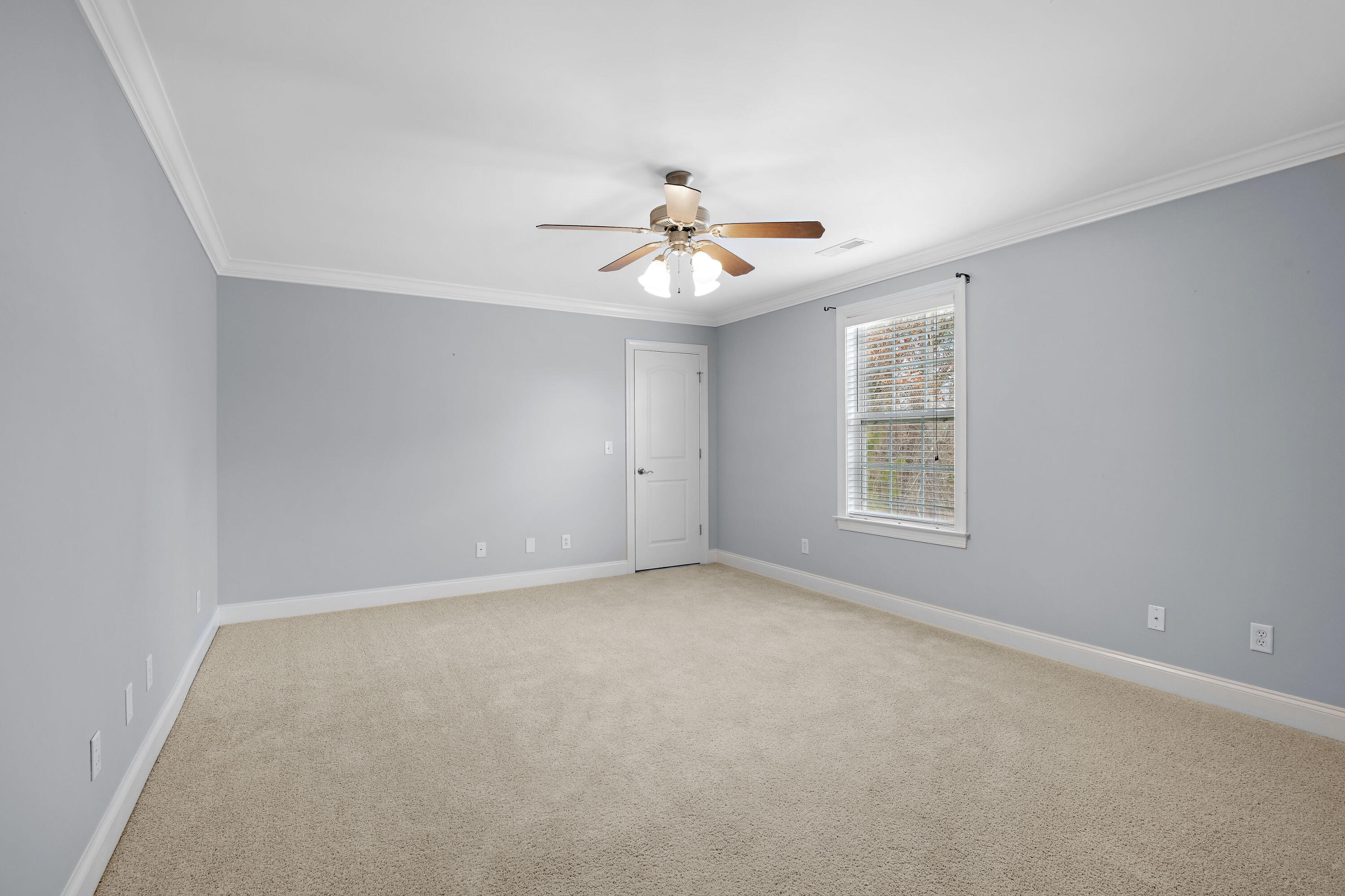 1037 Grey Oaks Lane