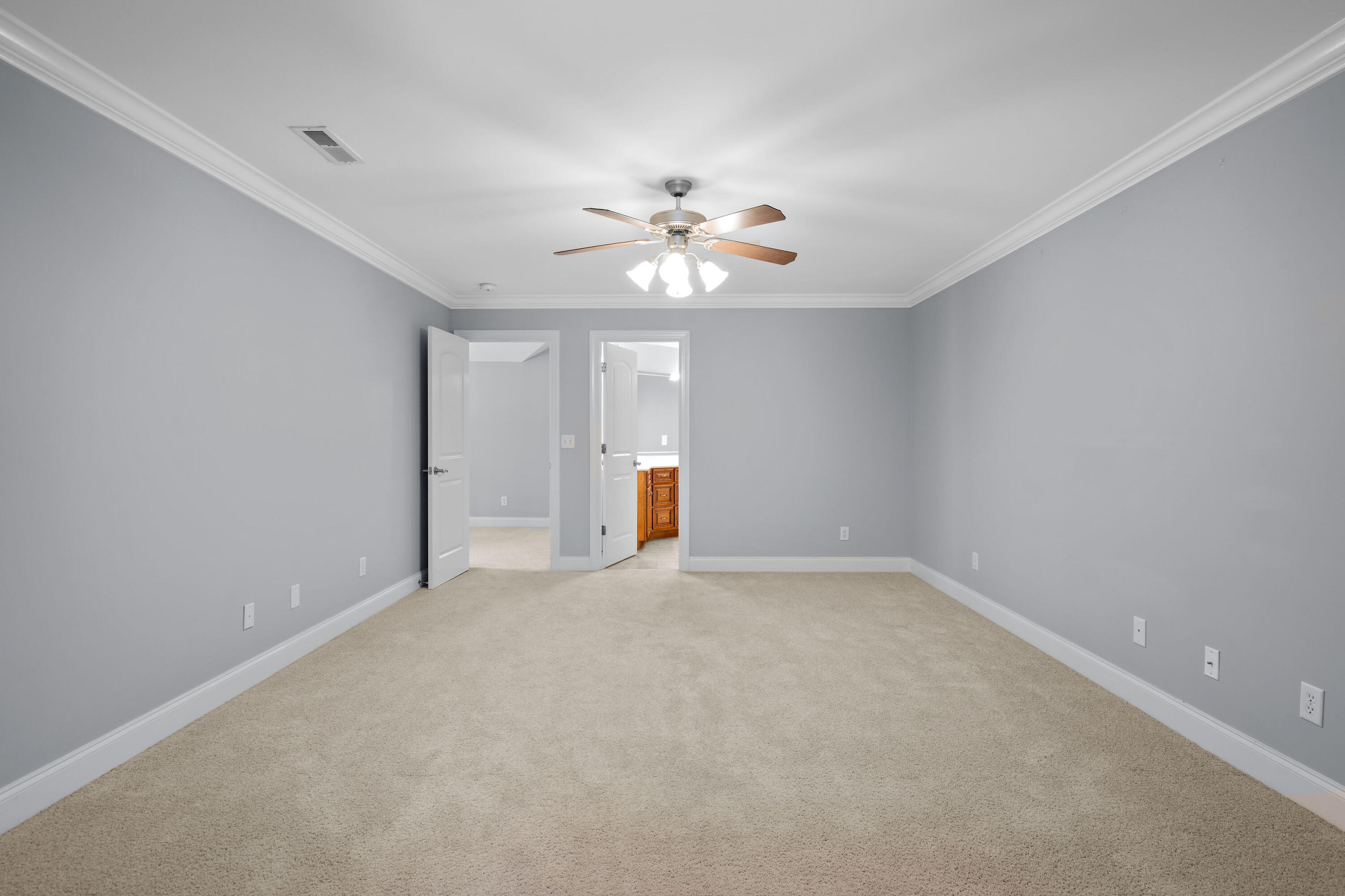1037 Grey Oaks Lane
