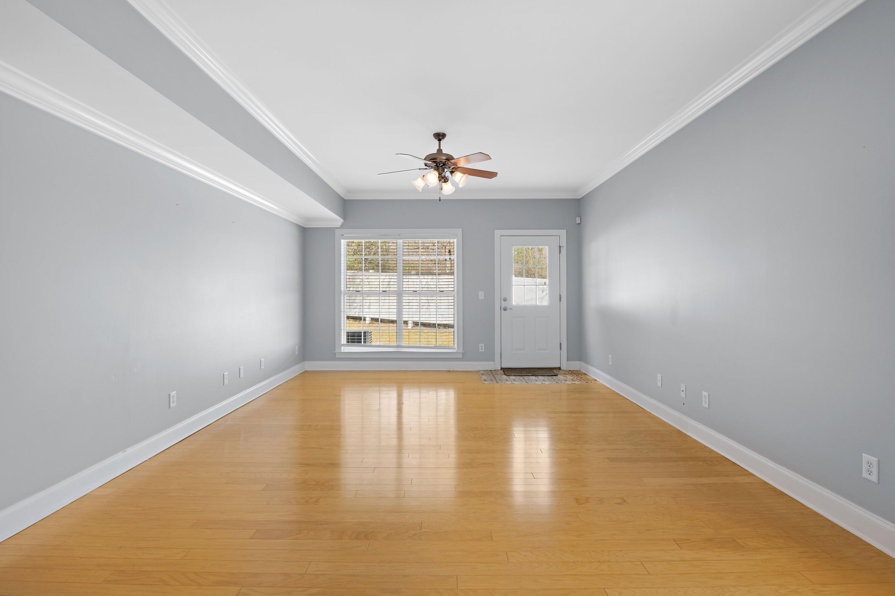 1037 Grey Oaks Lane