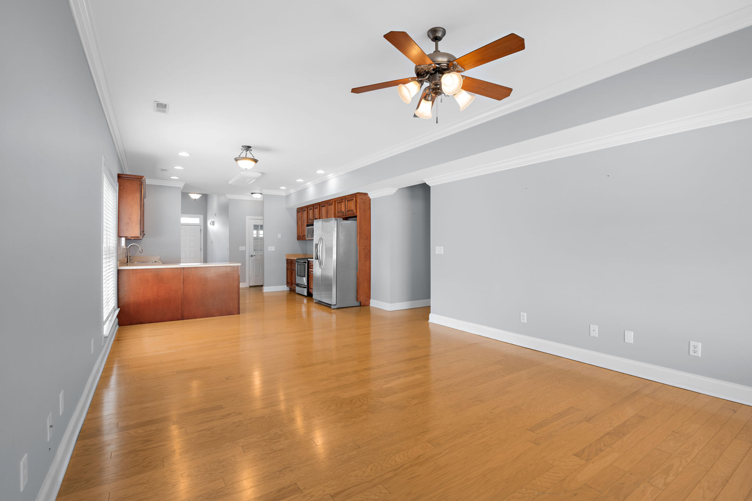 1037 Grey Oaks Lane