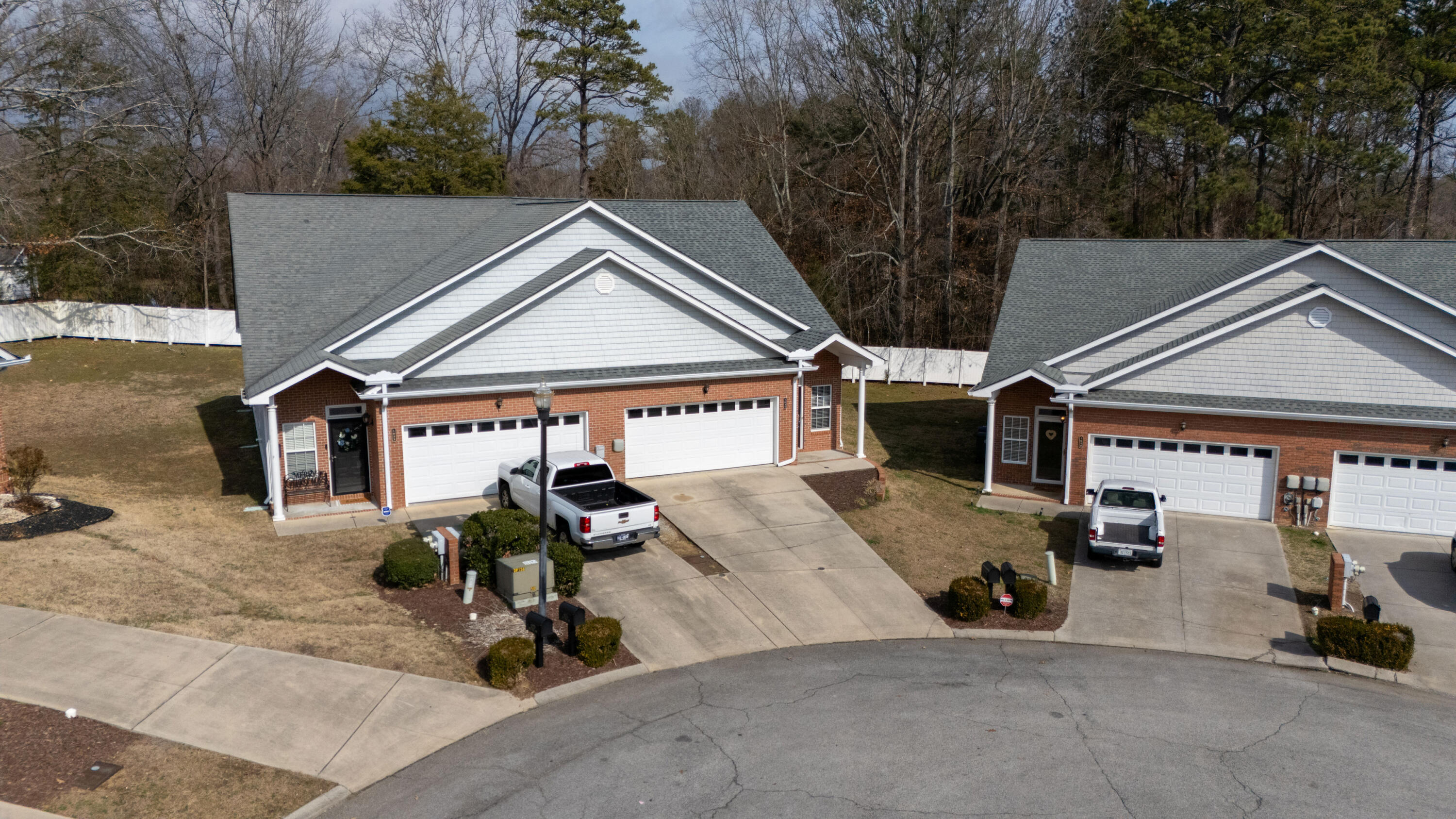 1037 Grey Oaks Lane
