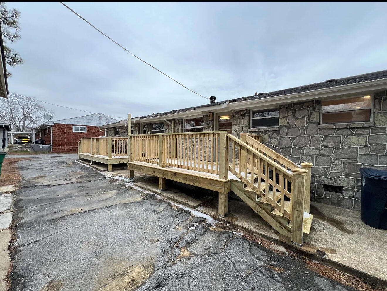 2165 Dugan Street, 2165/2167