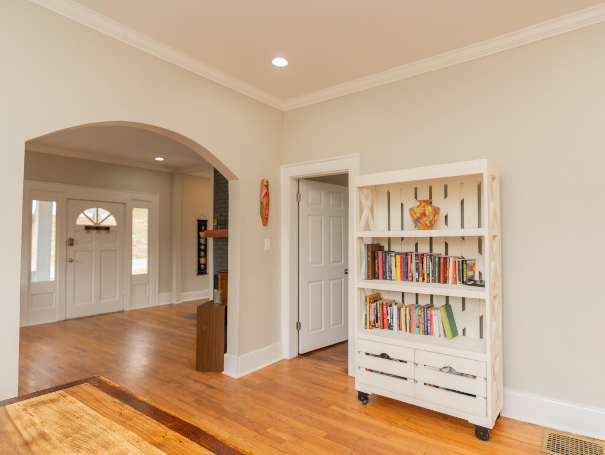 3516 Ridgevale Avenue