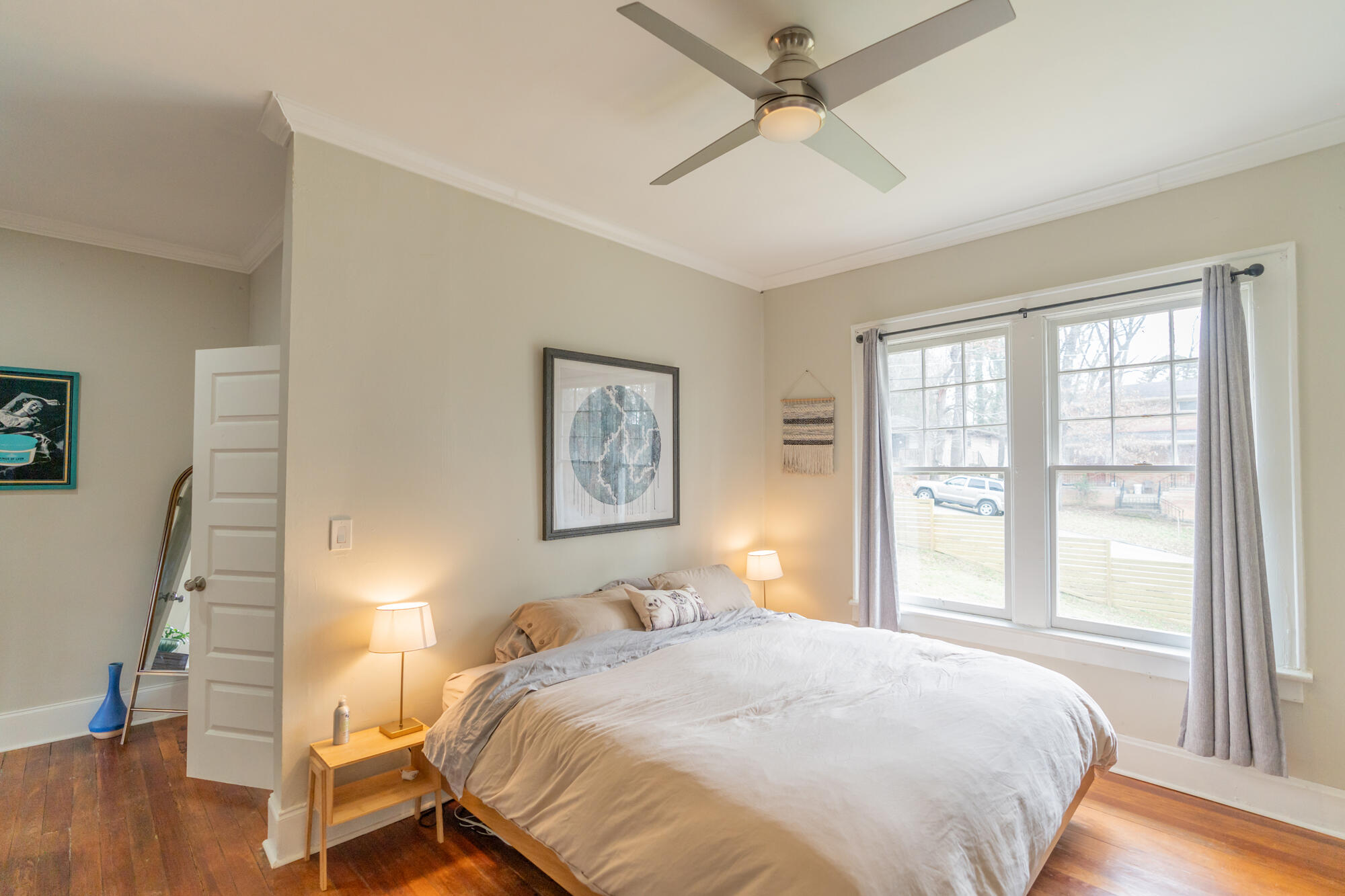 3516 Ridgevale Avenue