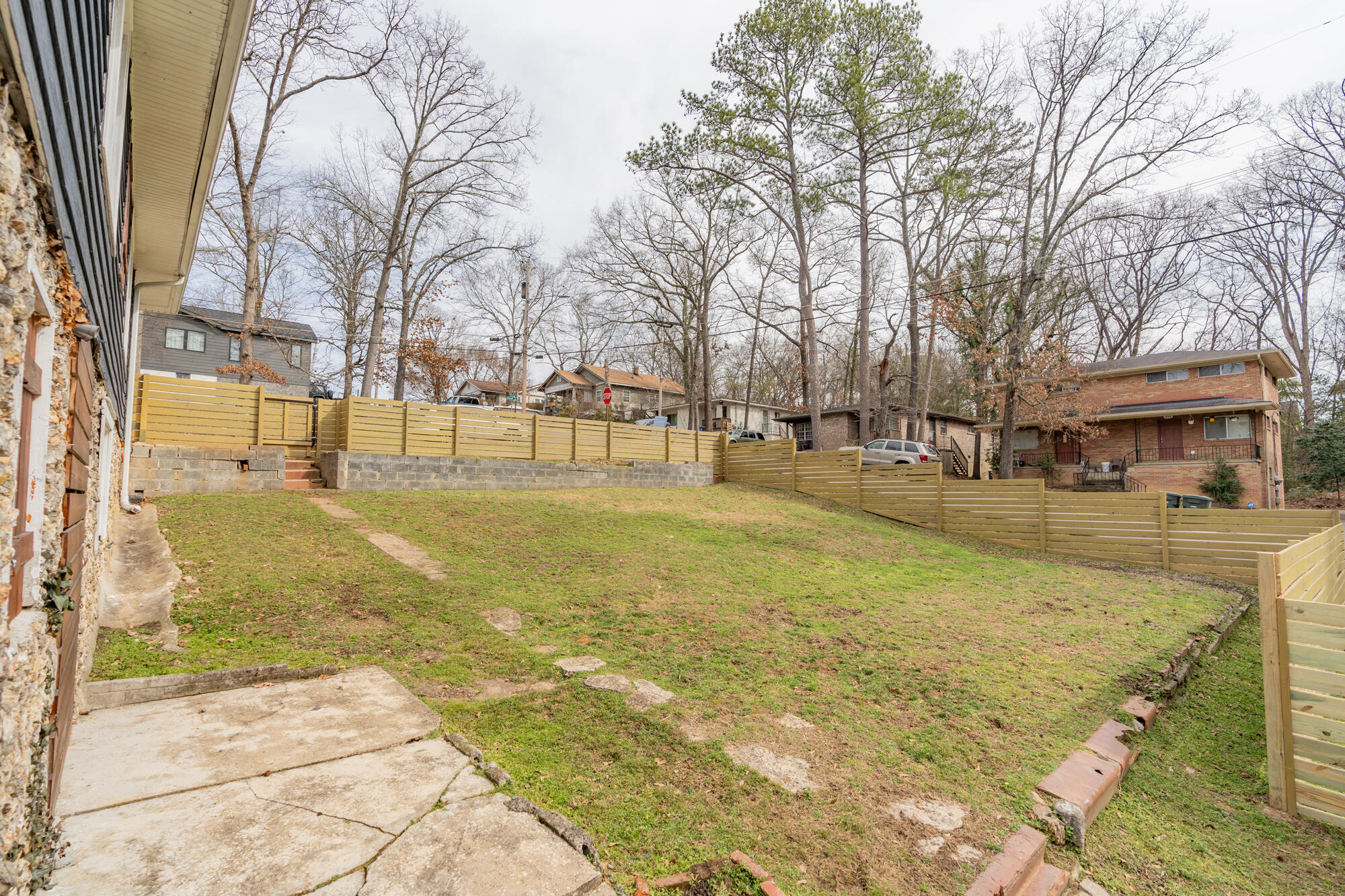 3516 Ridgevale Avenue