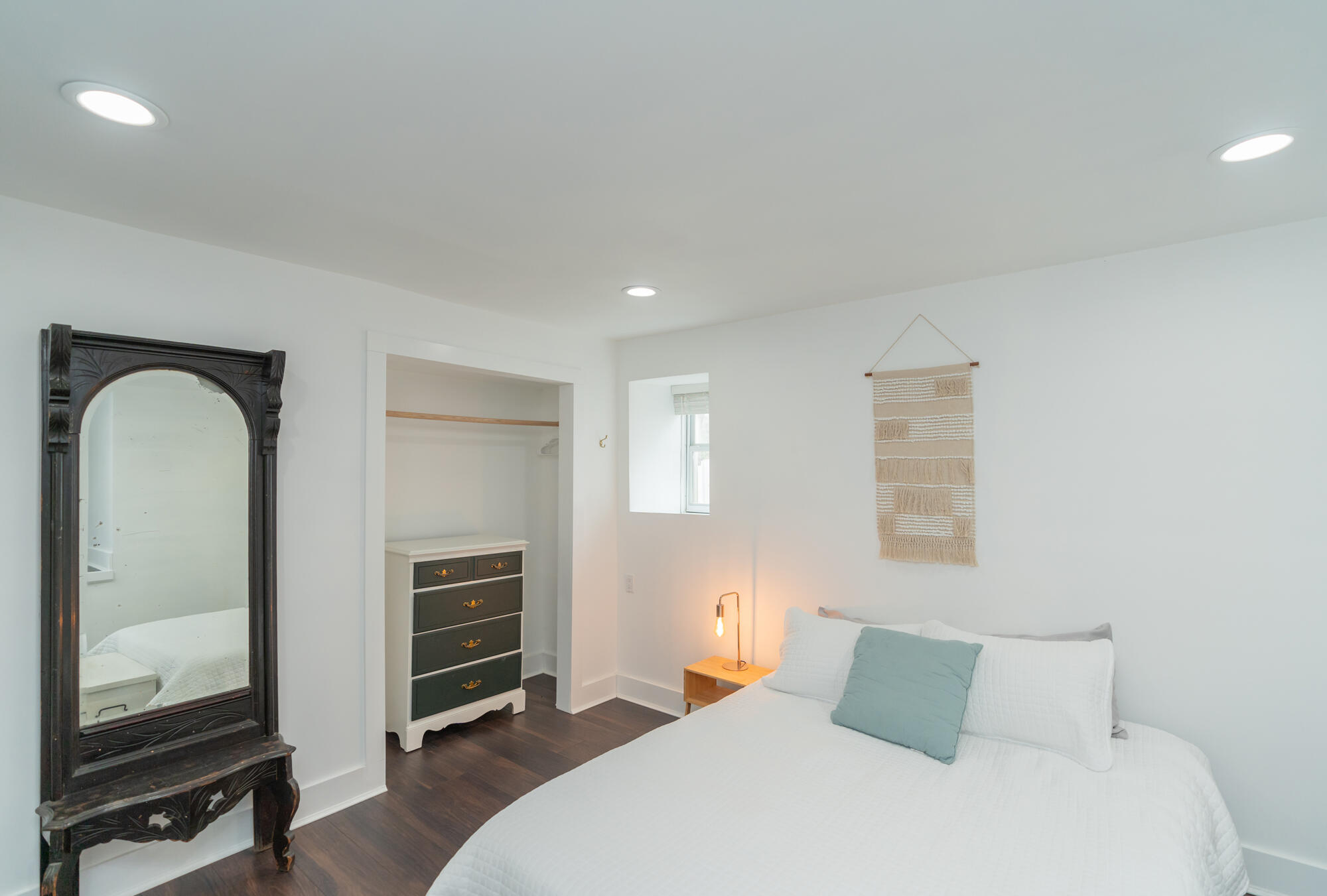 3516 Ridgevale Avenue