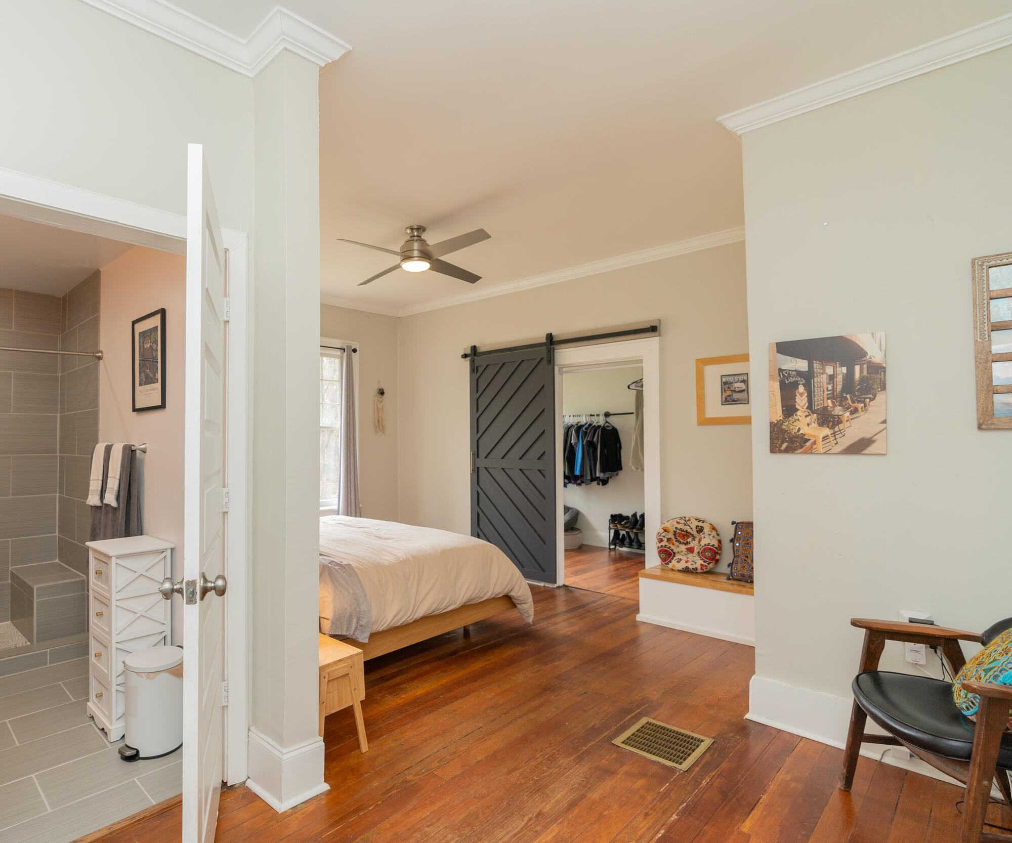 3516 Ridgevale Avenue