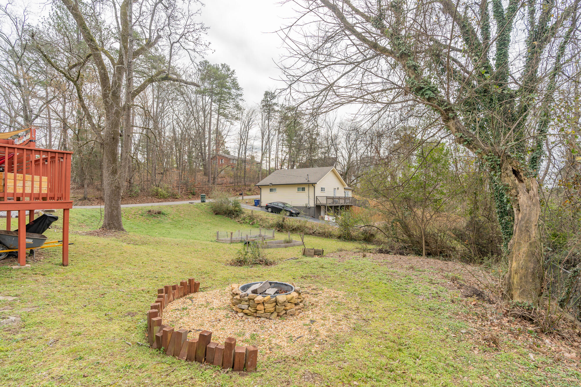 3516 Ridgevale Avenue