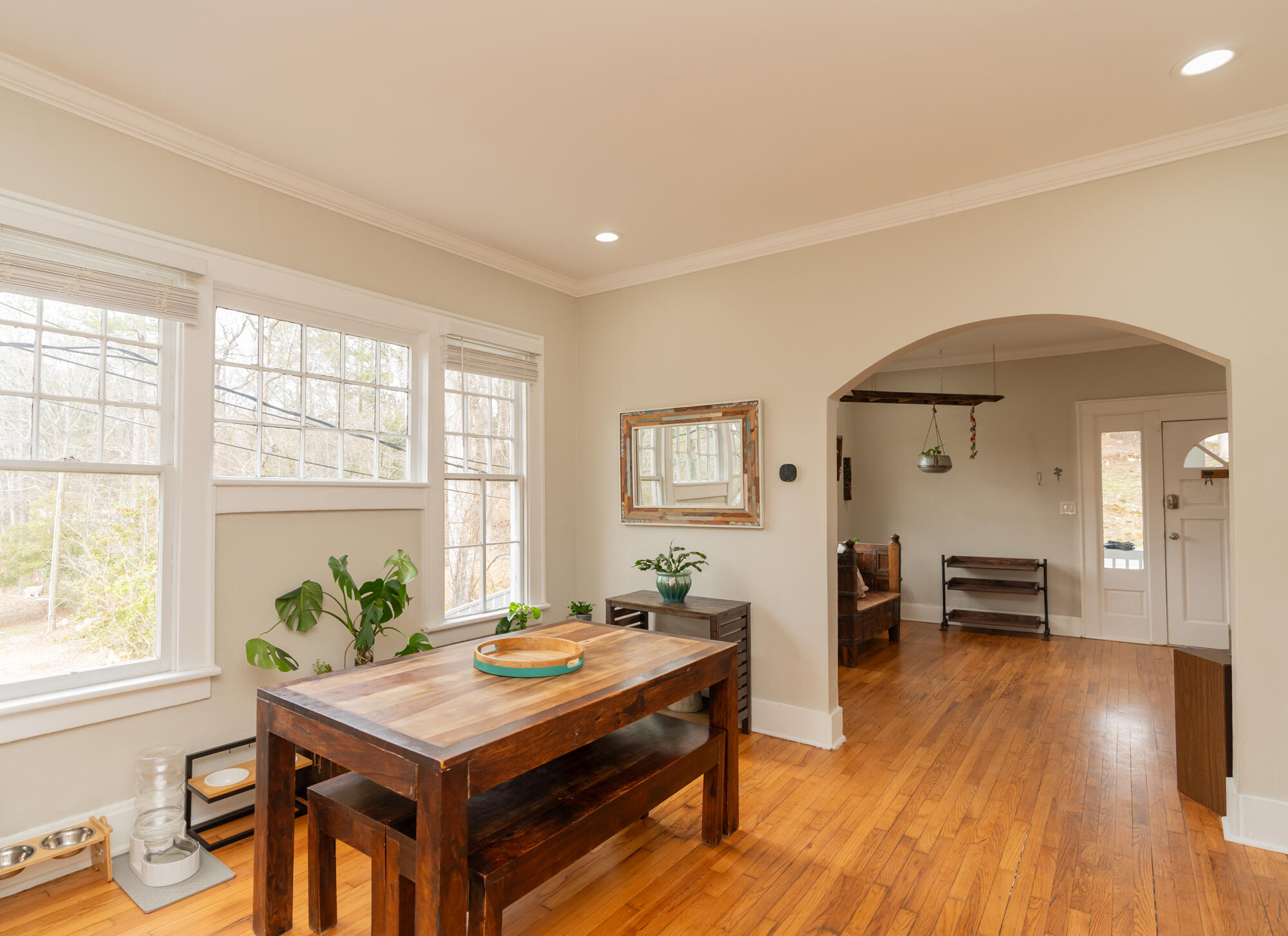 3516 Ridgevale Avenue