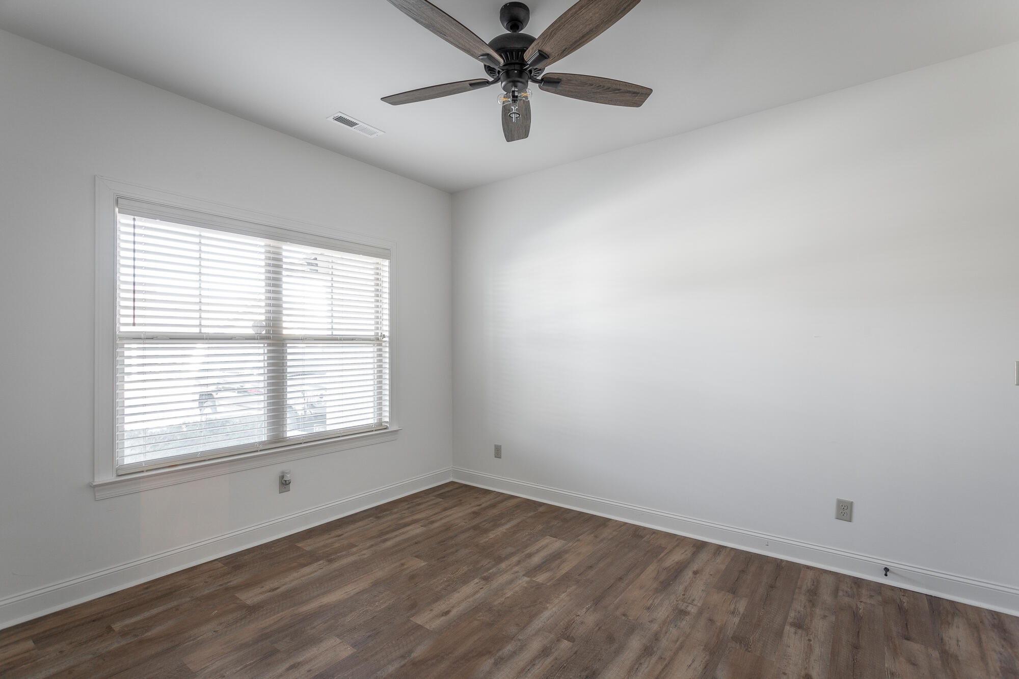 85 Brownstone Dr Drive