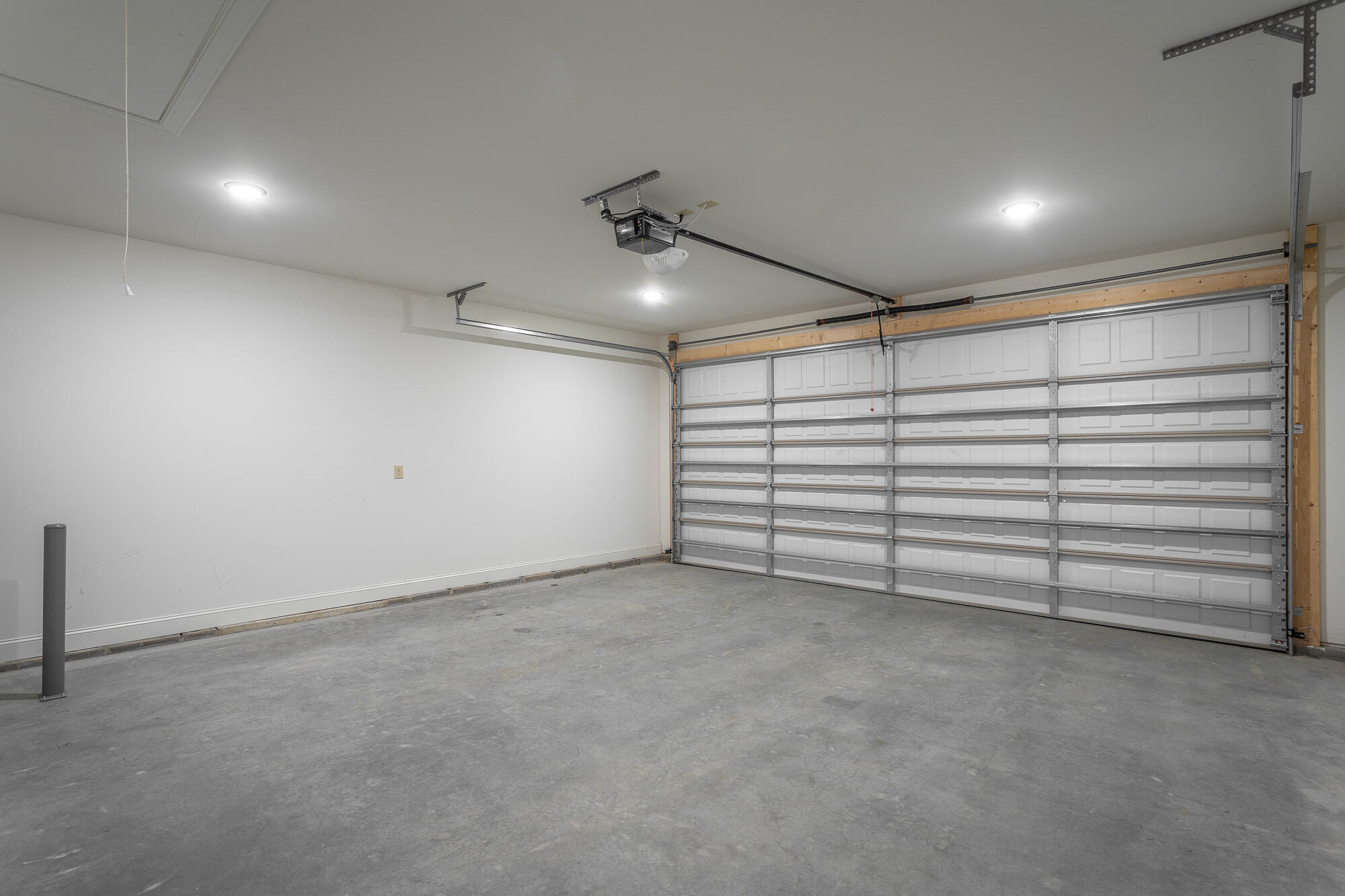 85 Brownstone Dr Drive