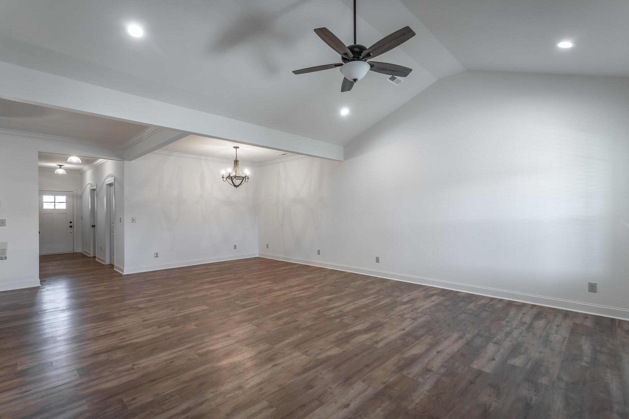 85 Brownstone Dr Drive