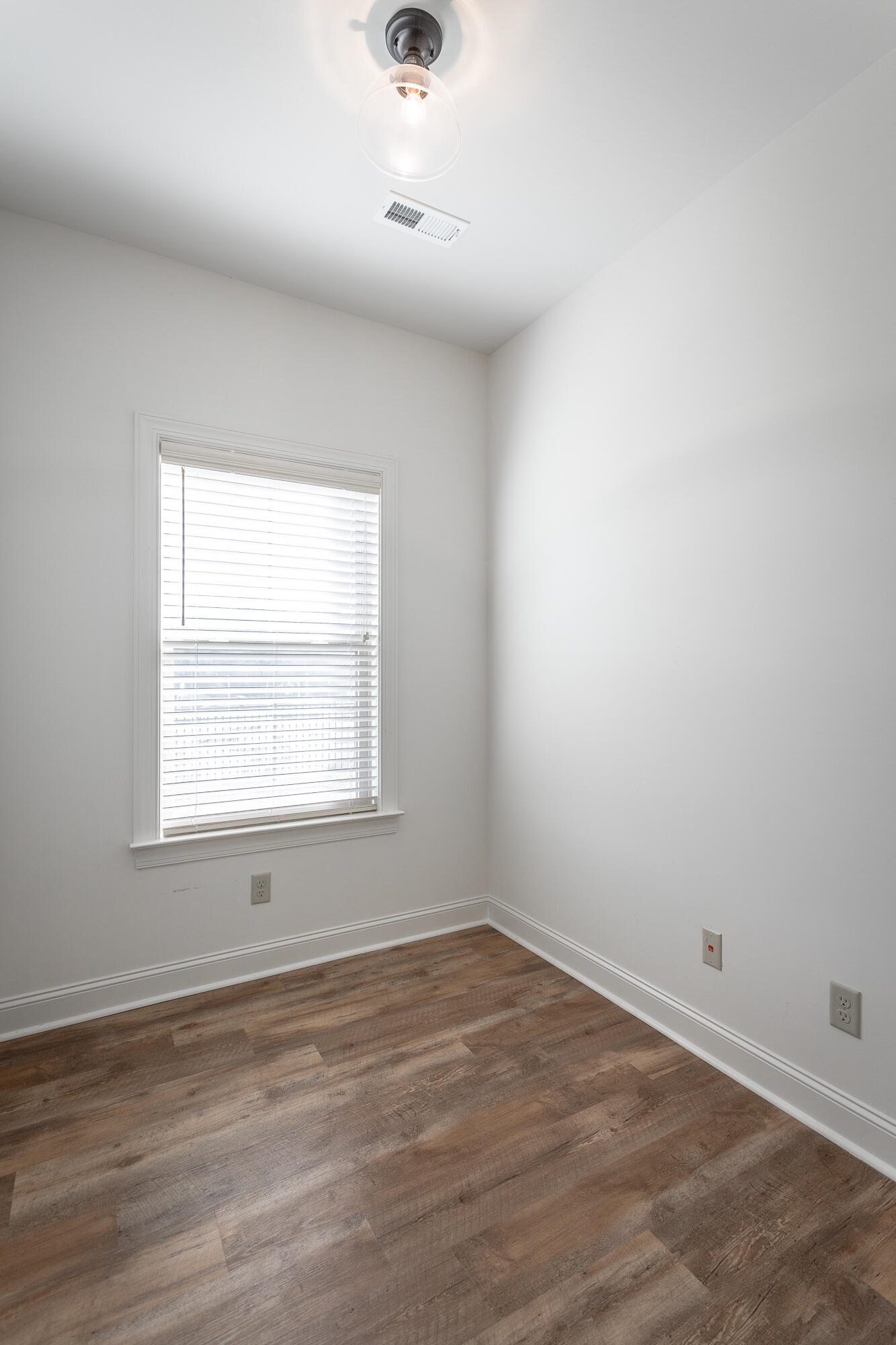 85 Brownstone Dr Drive