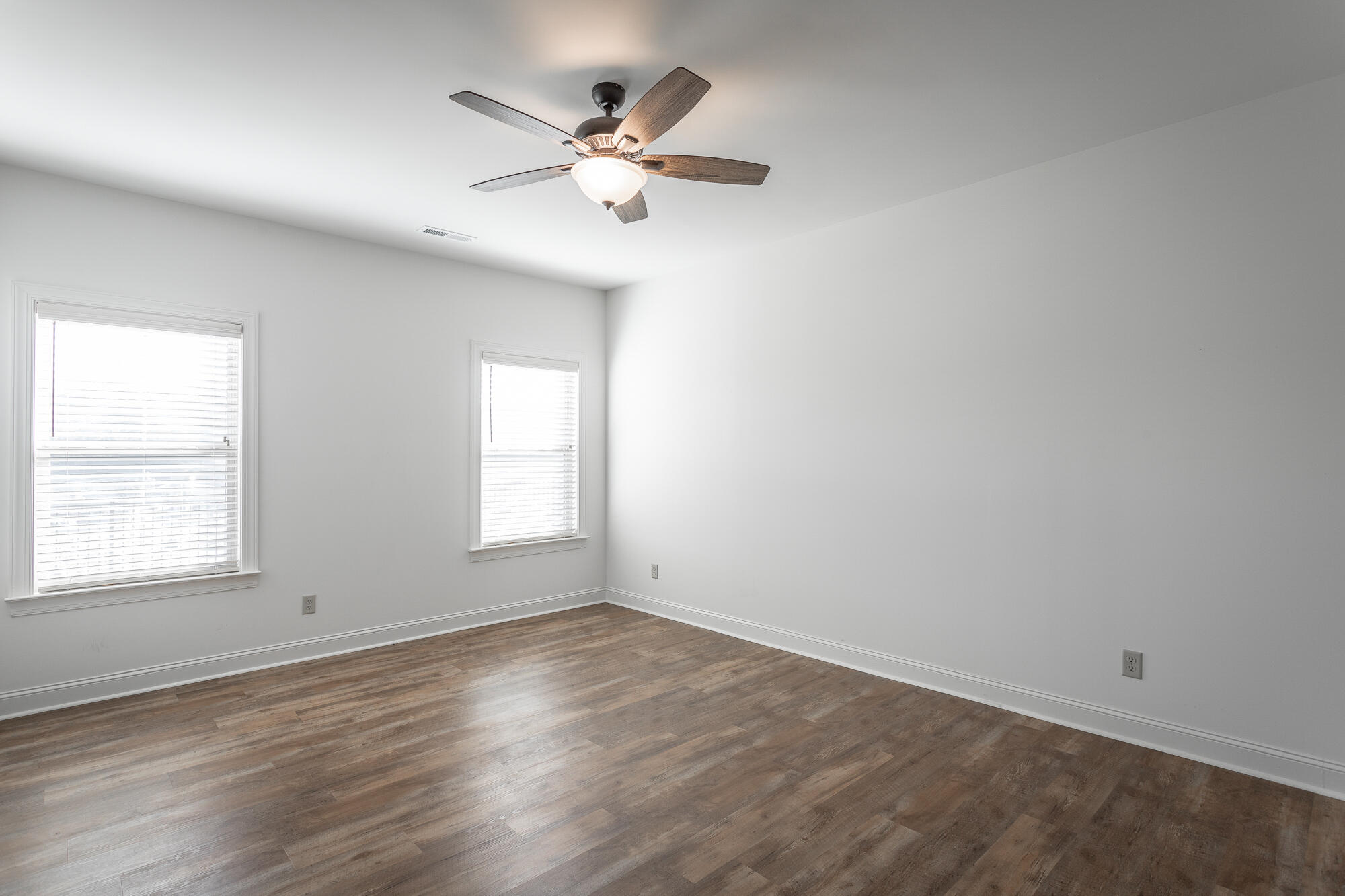 85 Brownstone Dr Drive