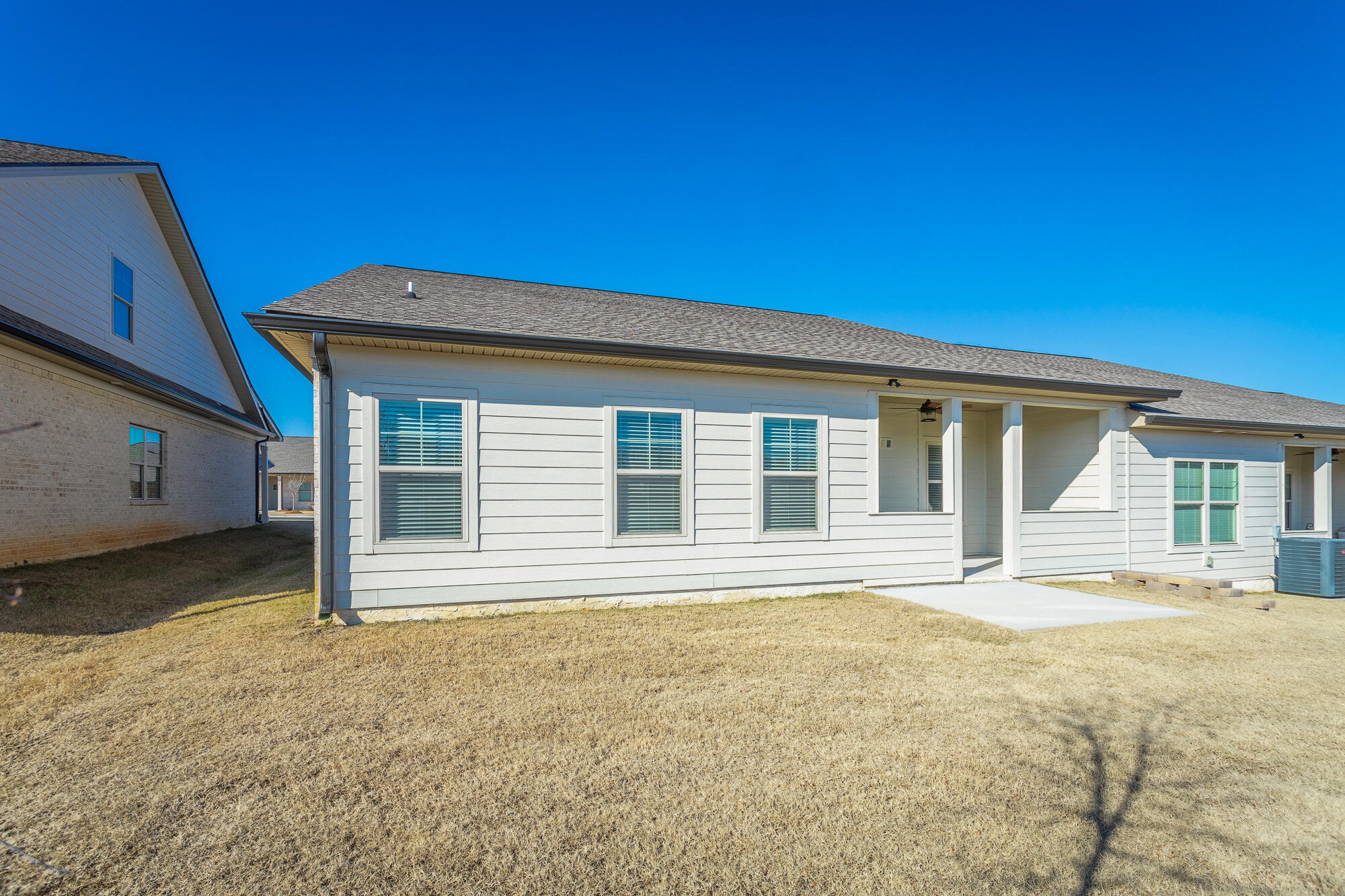 85 Brownstone Dr Drive