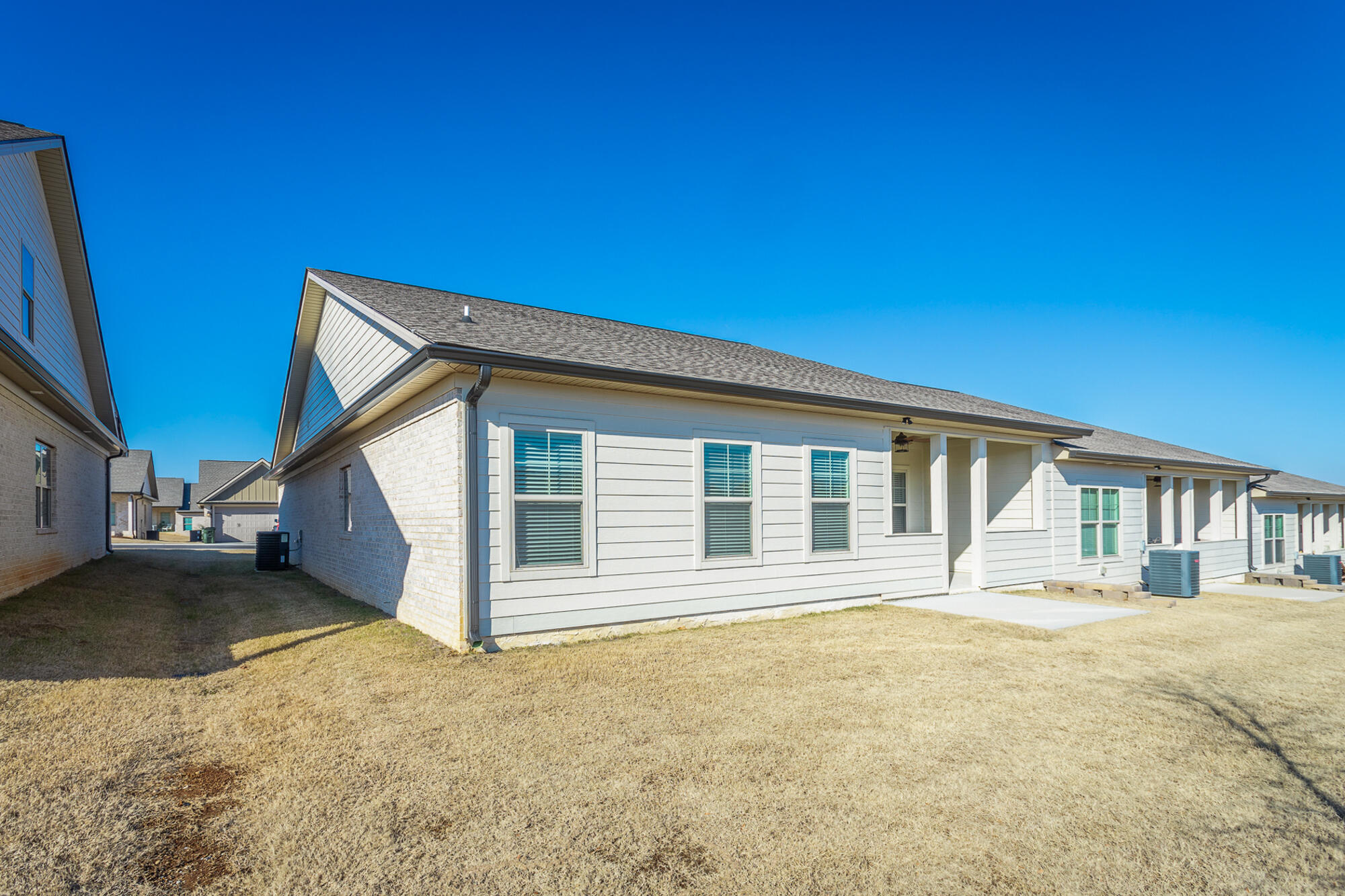 85 Brownstone Dr Drive