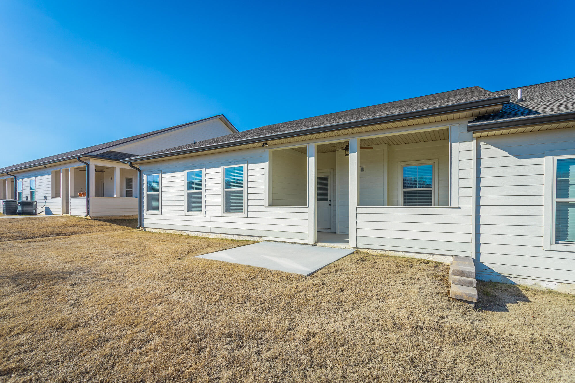 85 Brownstone Dr Drive