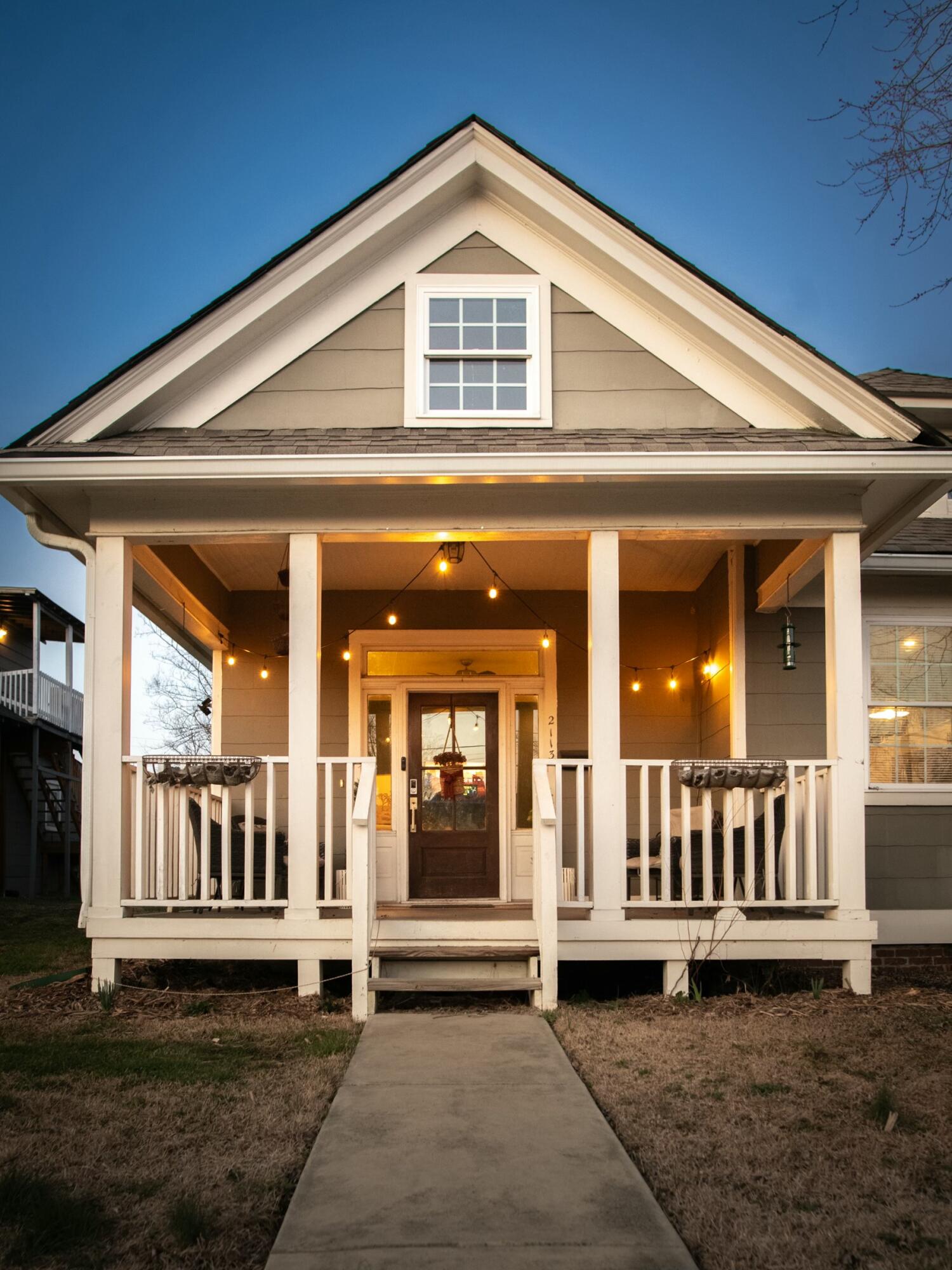 2113 Chamberlain Avenue