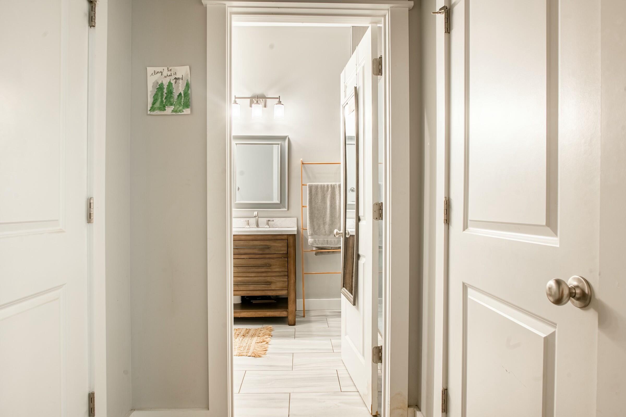 2113 Chamberlain Avenue