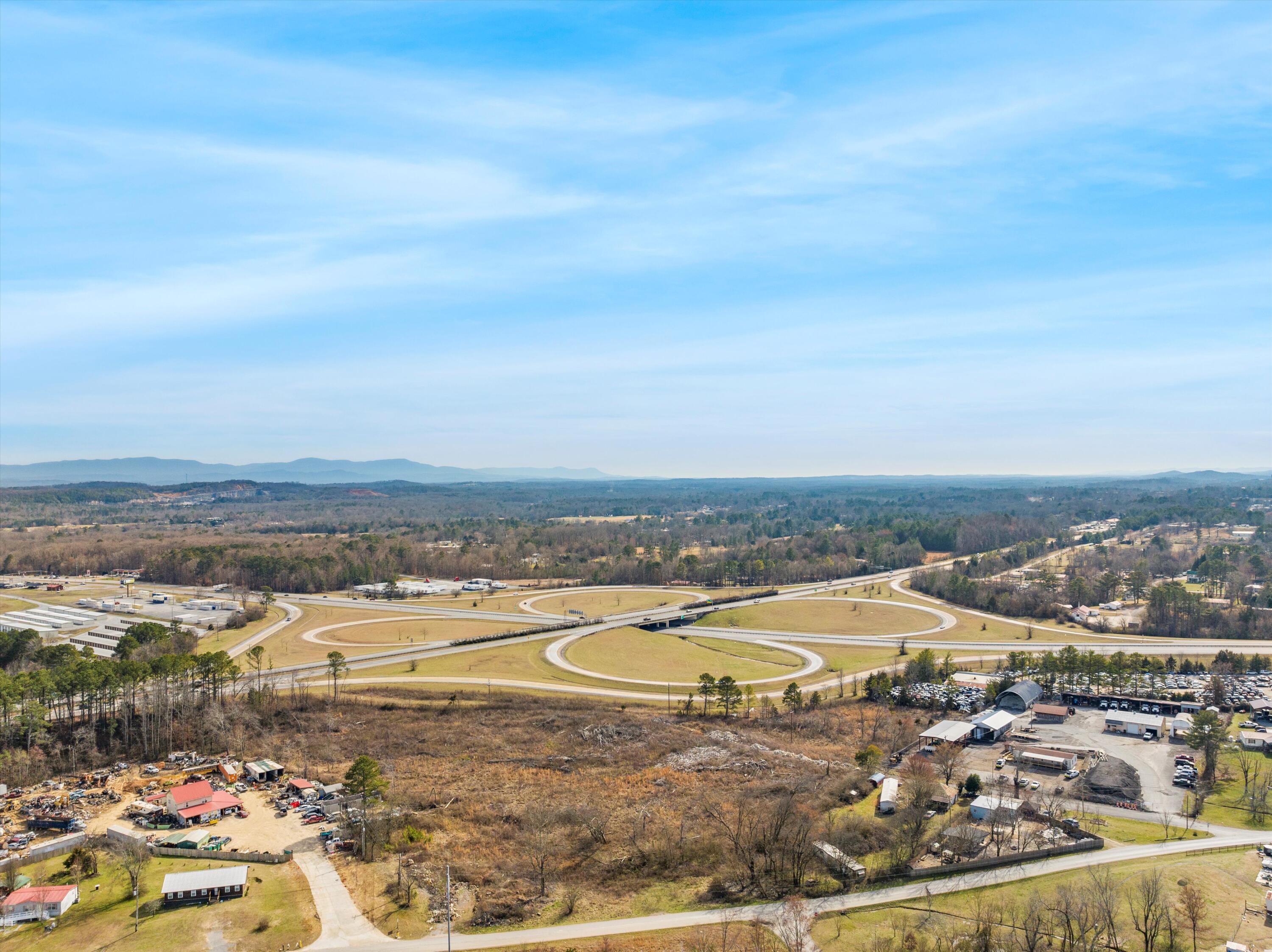 905 & 907 NE Hawk Street