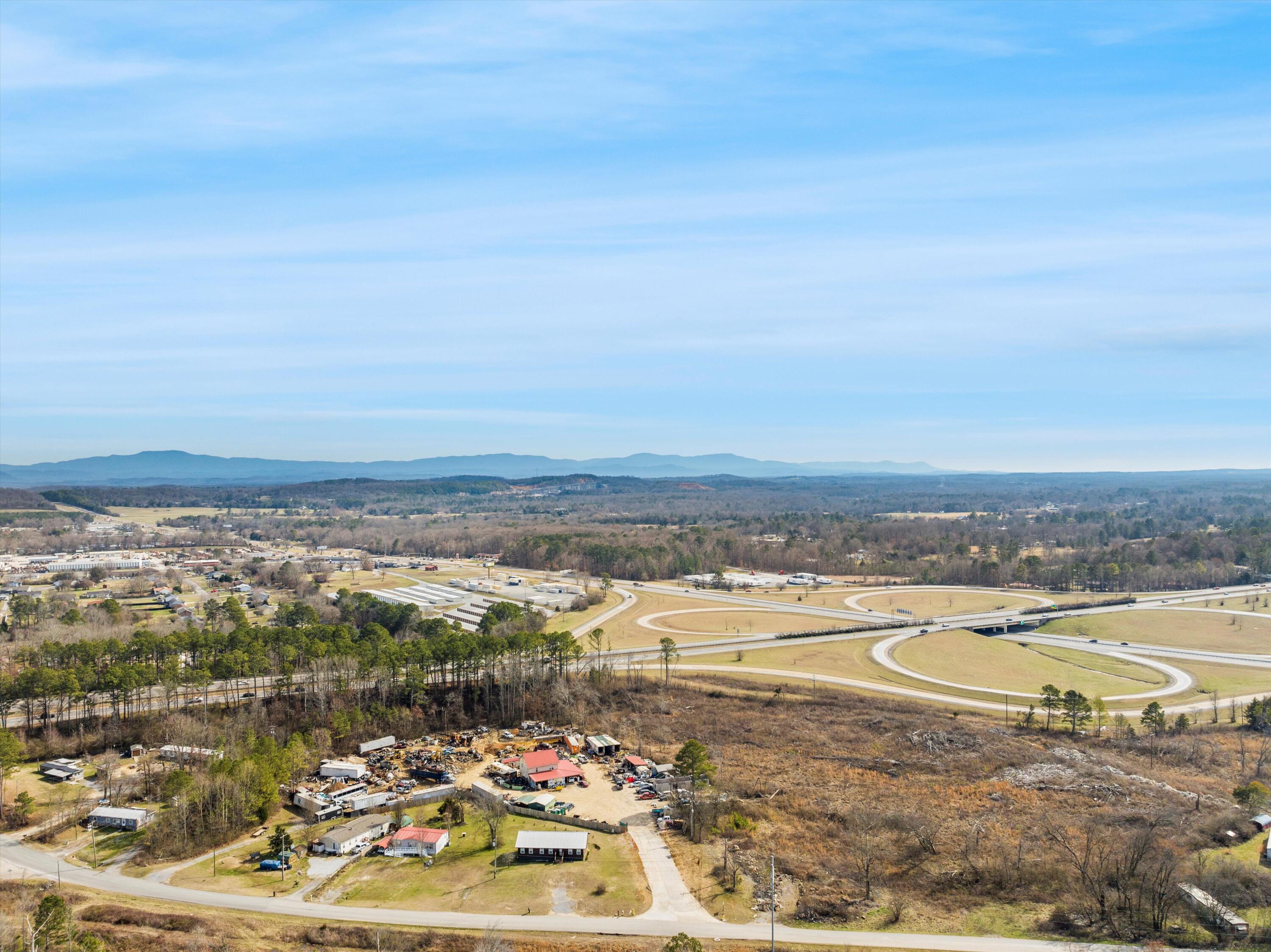 905 & 907 NE Hawk Street