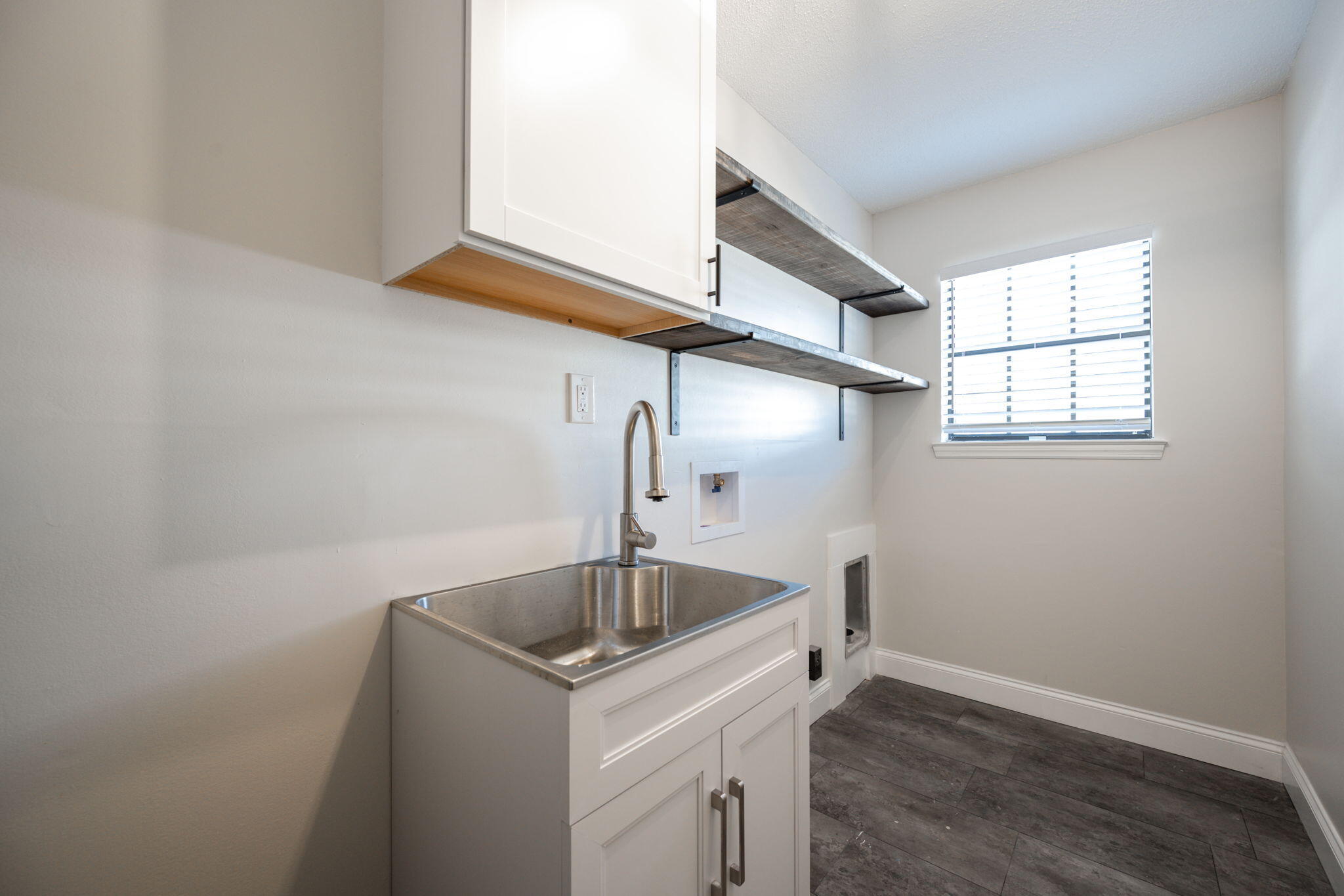 1824 Rock Bluff Road