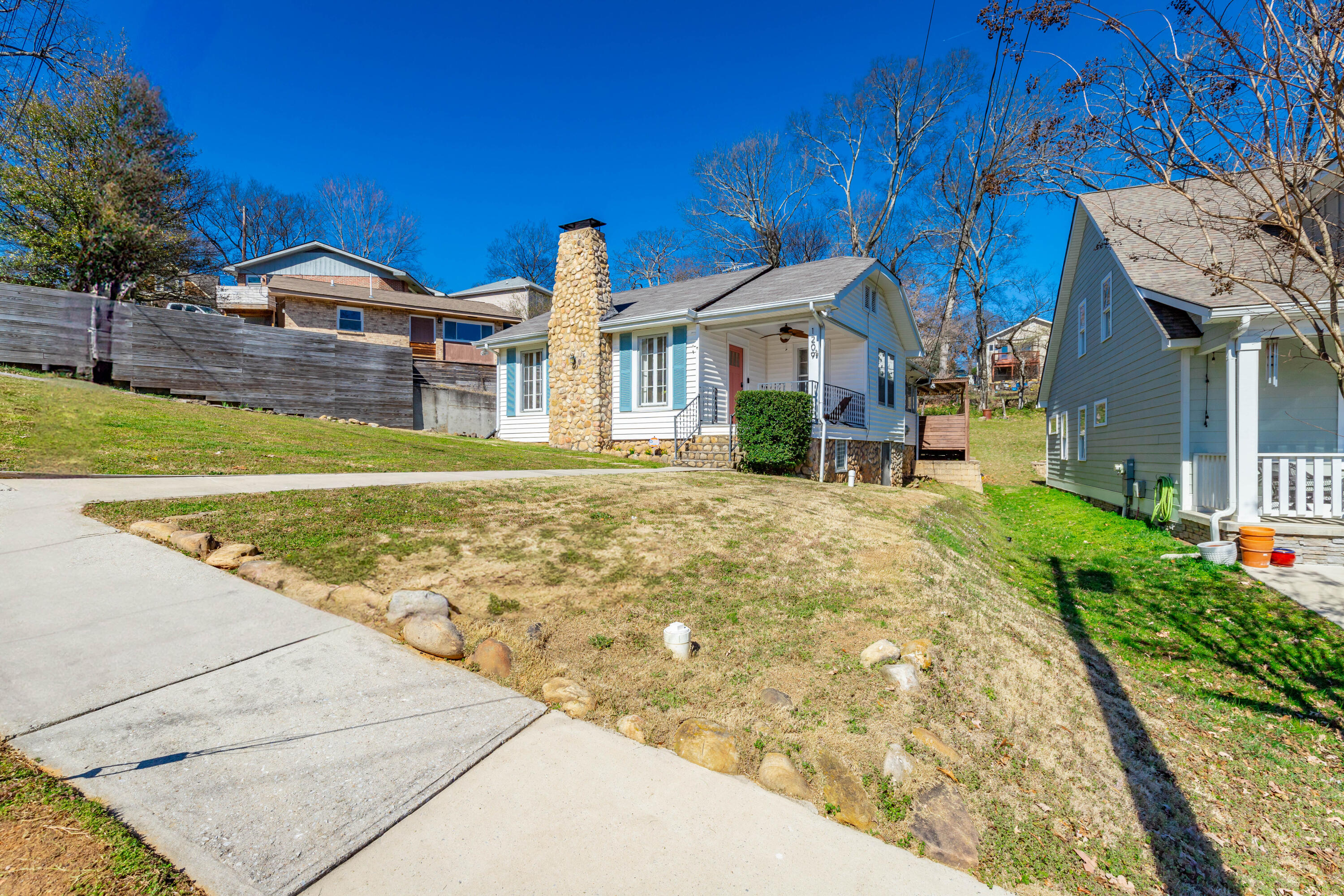 1209 Mississippi Avenue