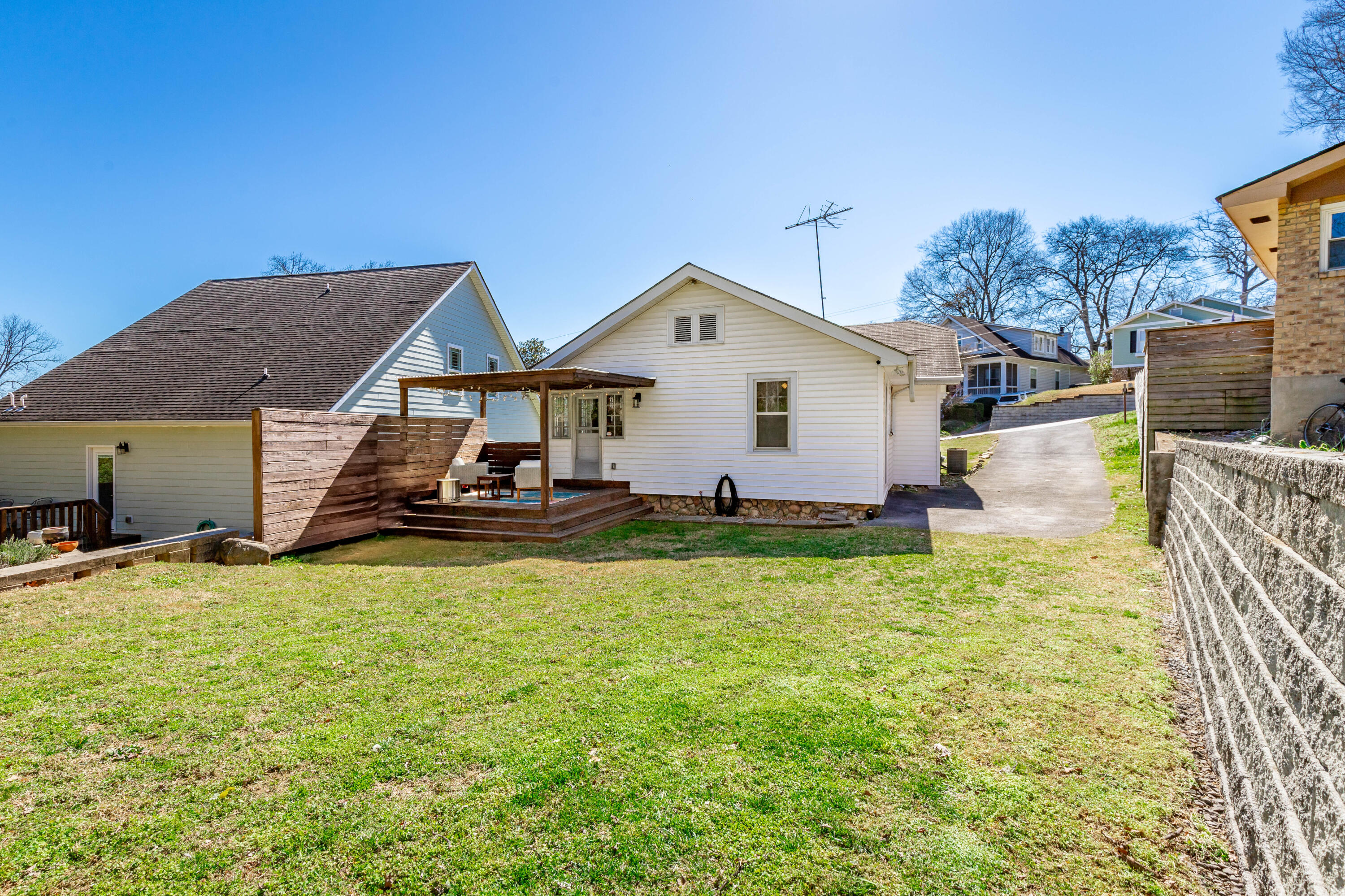 1209 Mississippi Avenue