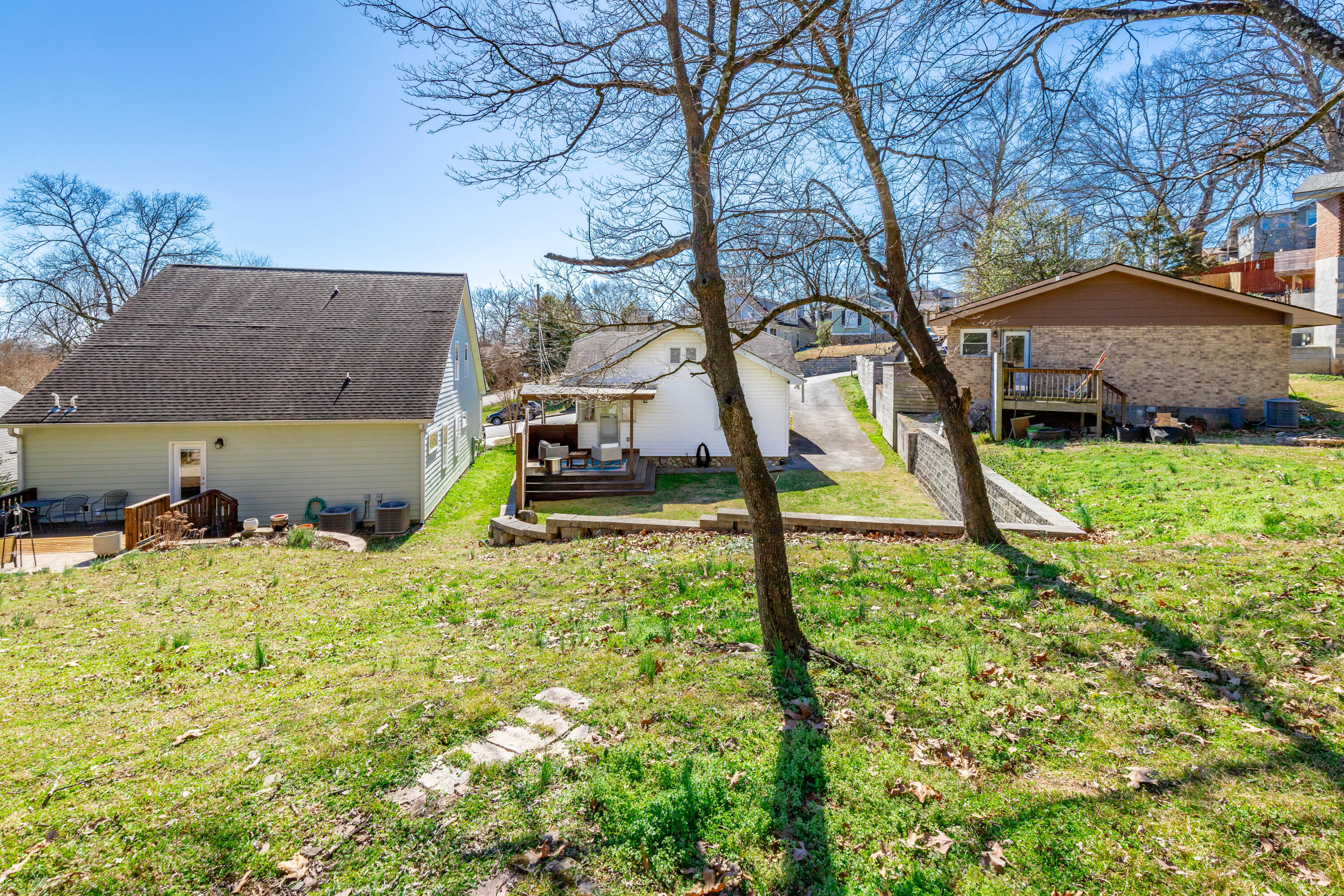 1209 Mississippi Avenue