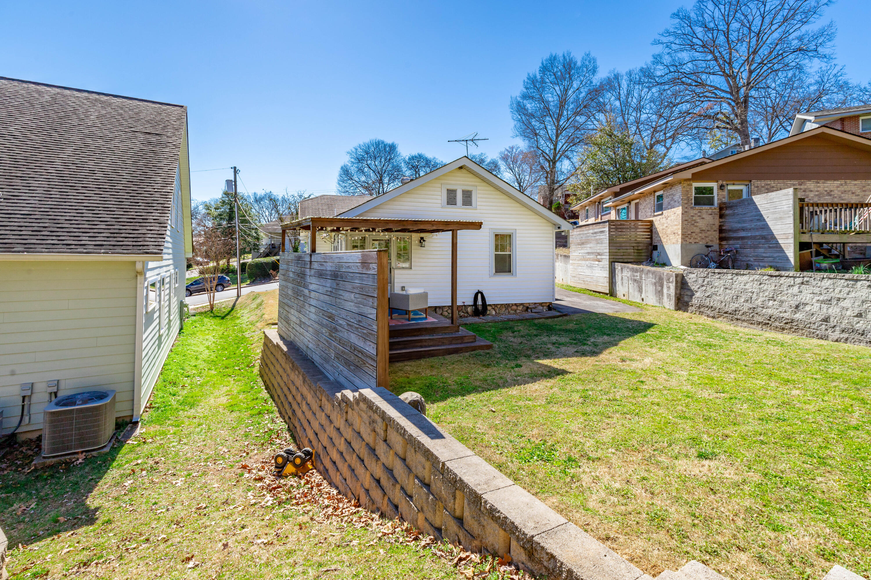 1209 Mississippi Avenue