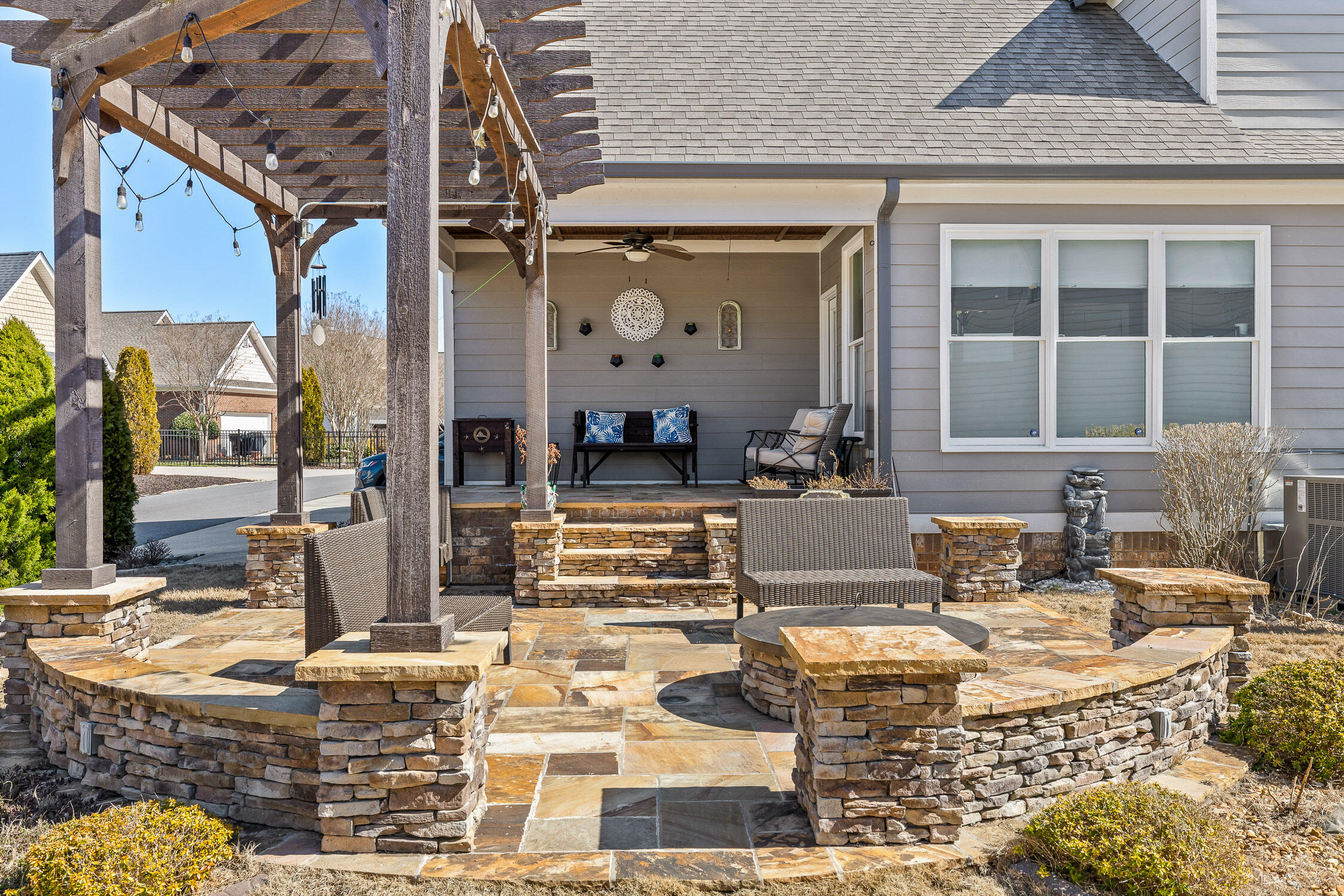 7588 Daybreak Circle