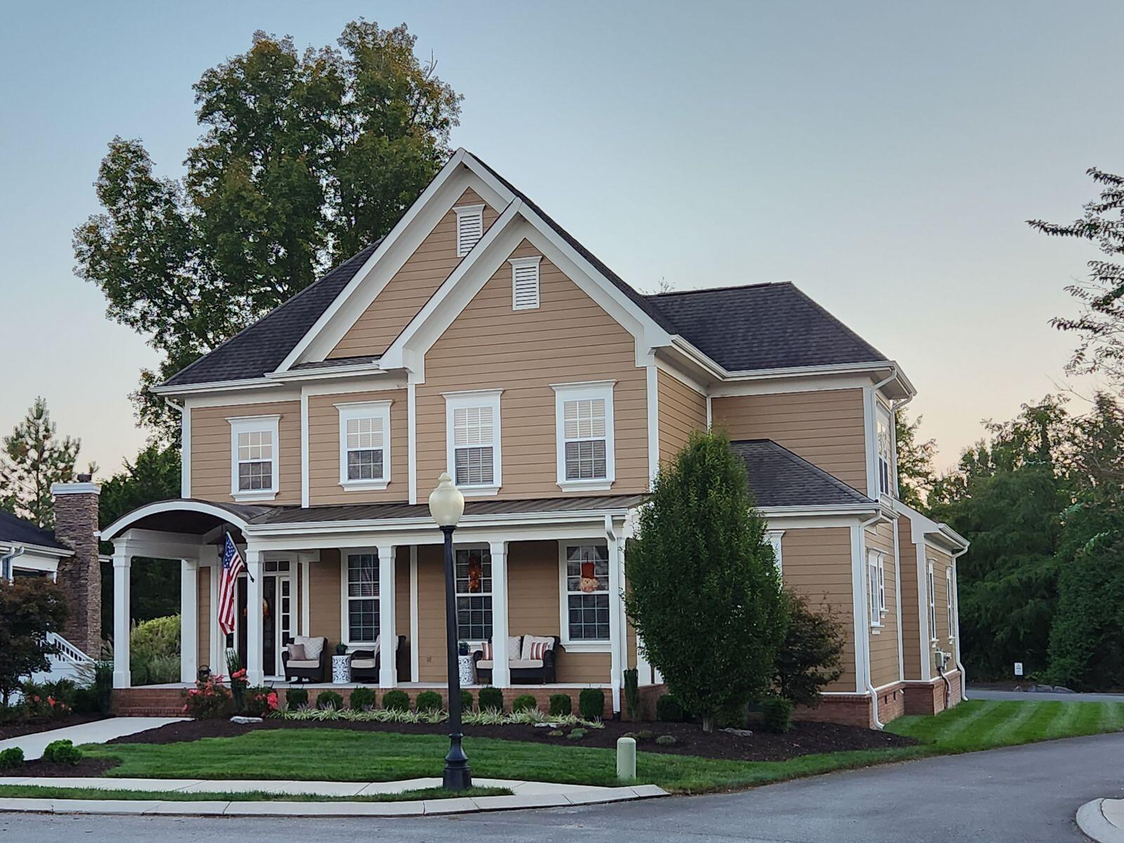 2185 Holden Farm Place