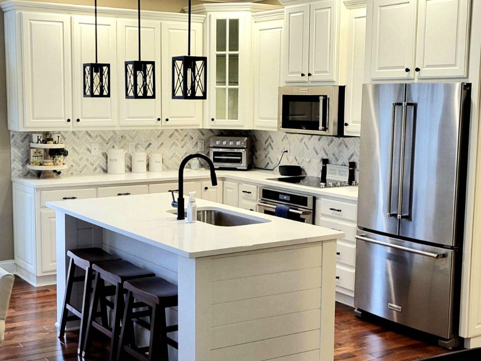 2185 Holden Farm Place