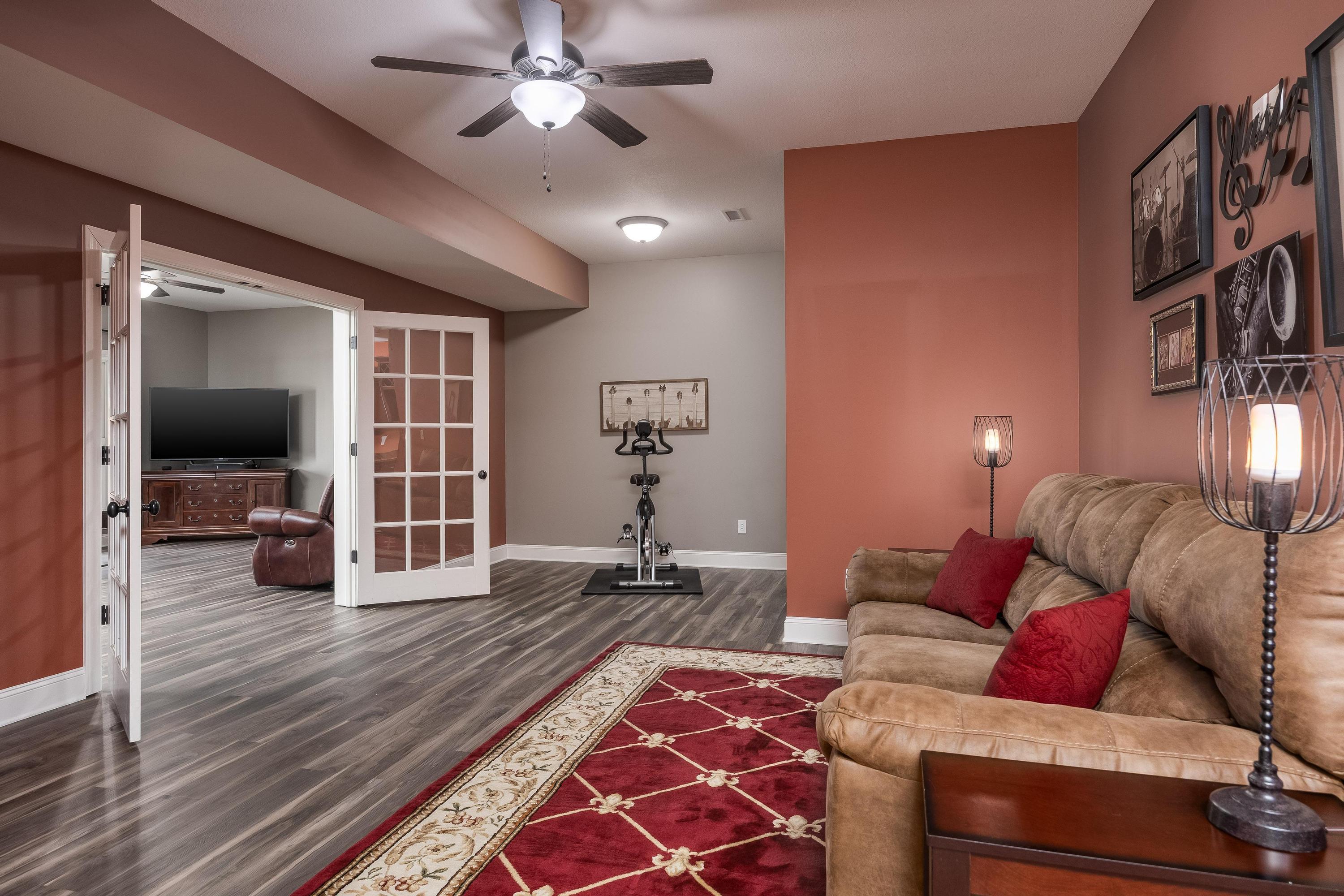 1089 Natural Way
