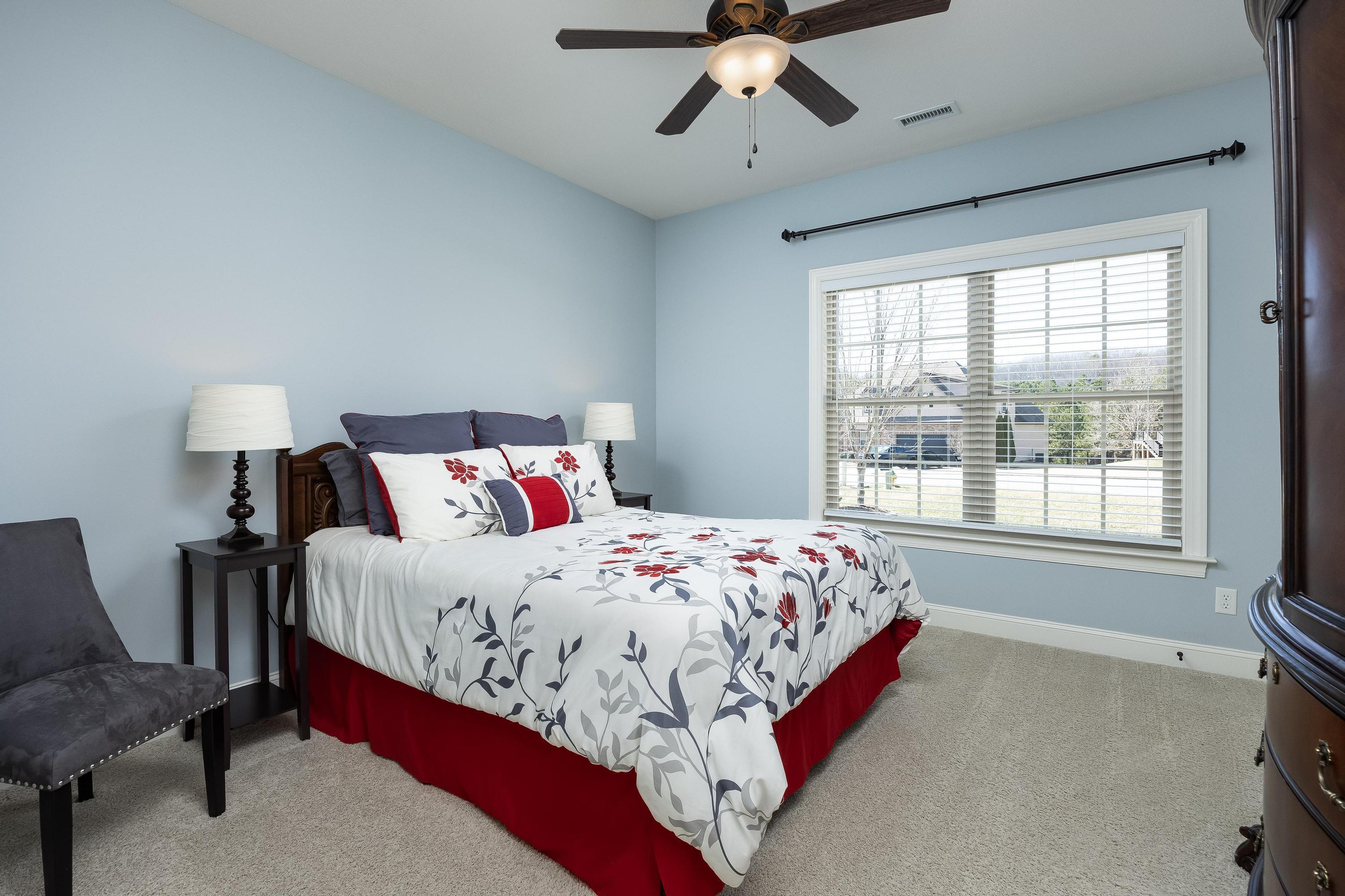1089 Natural Way