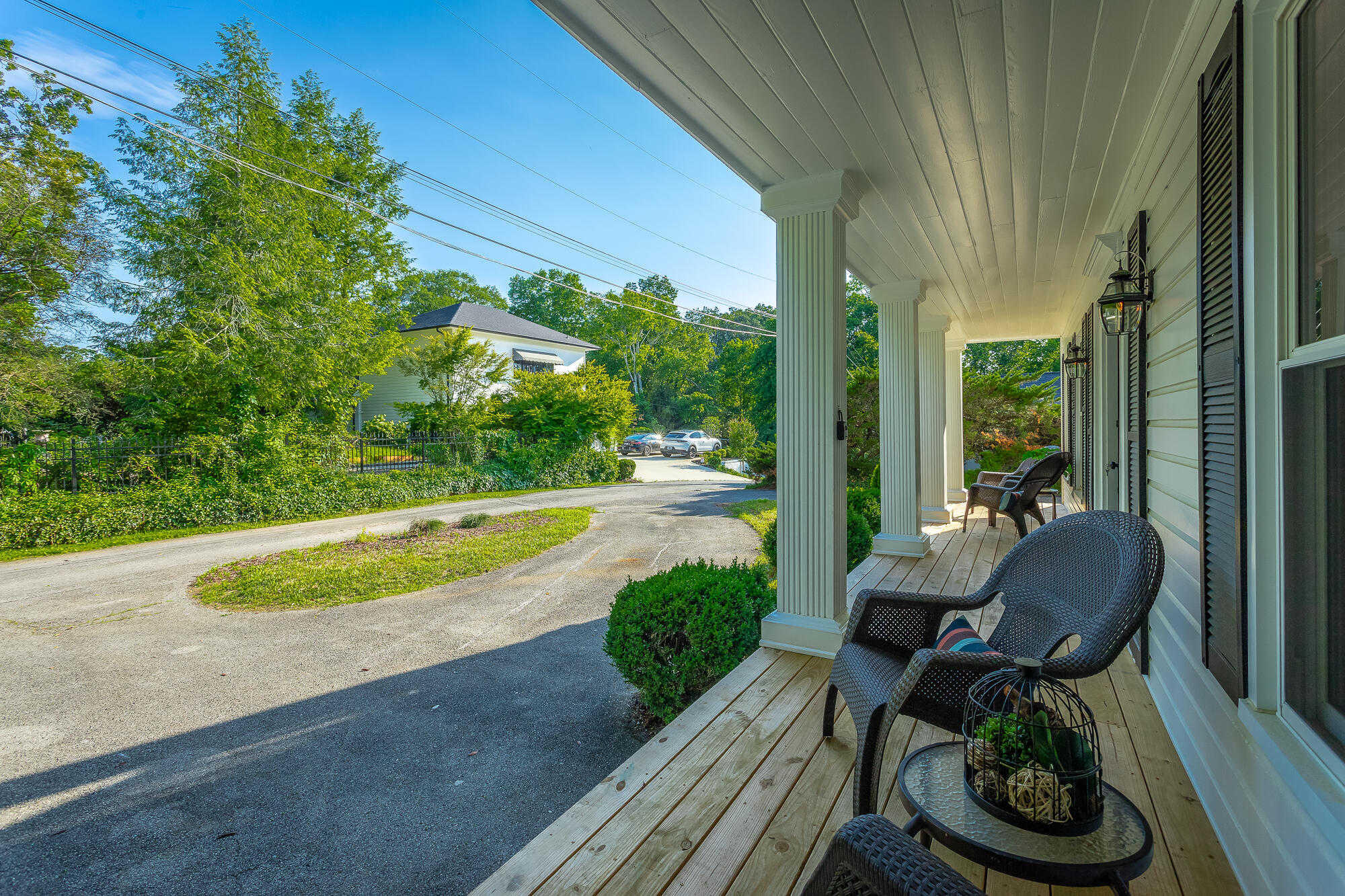 2000 Avalon Avenue