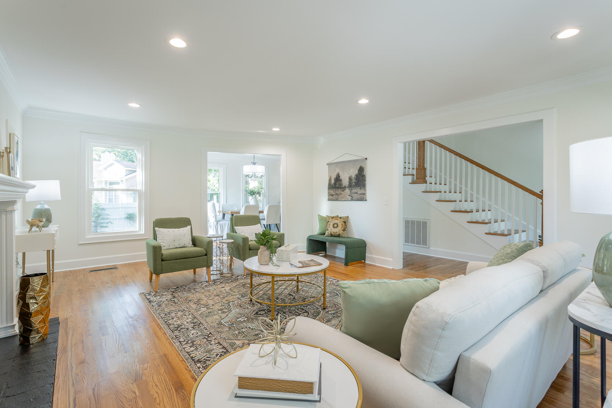 2000 Avalon Avenue
