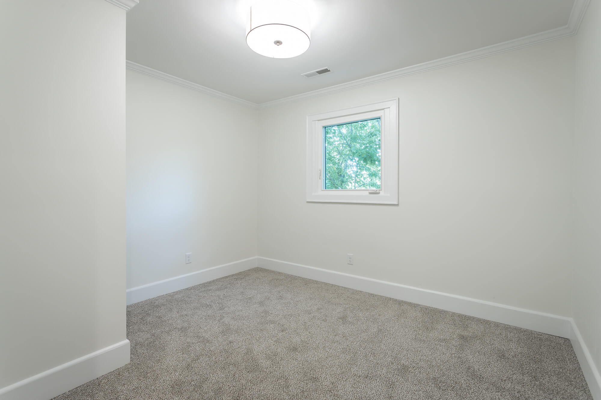 2000 Avalon Avenue