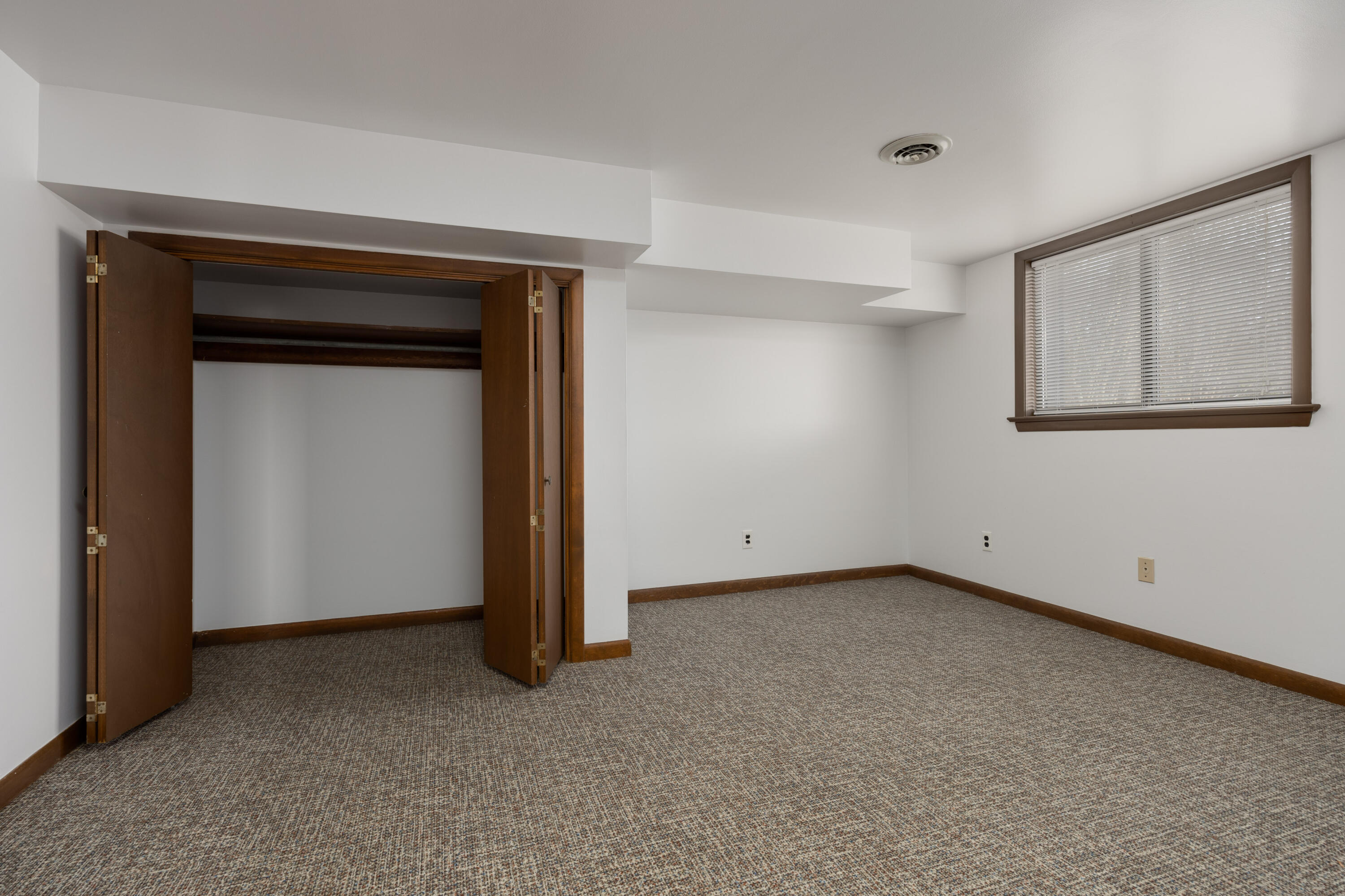 2204 Fairmount Pike