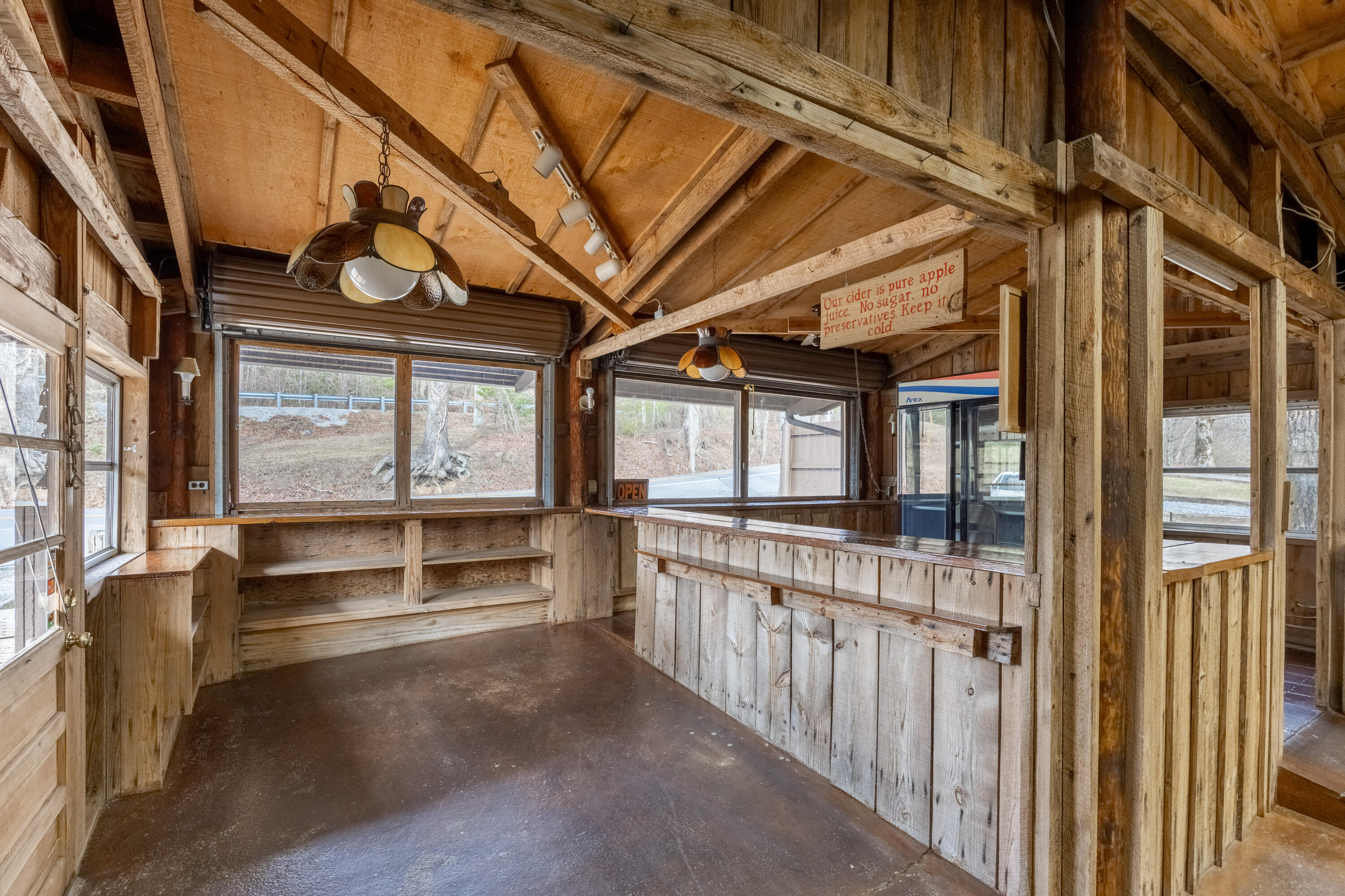2204 Fairmount Pike