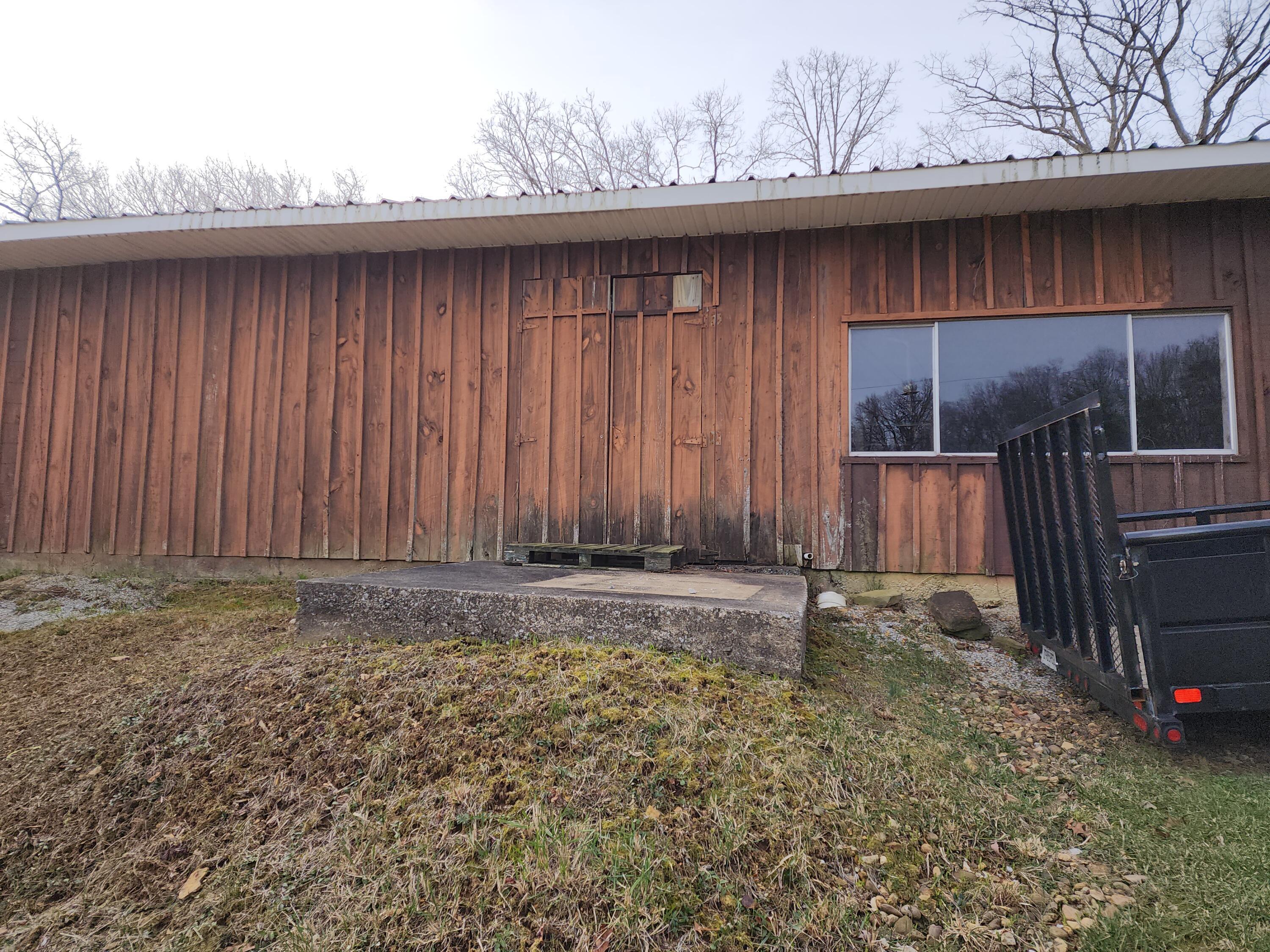 2204 Fairmount Pike
