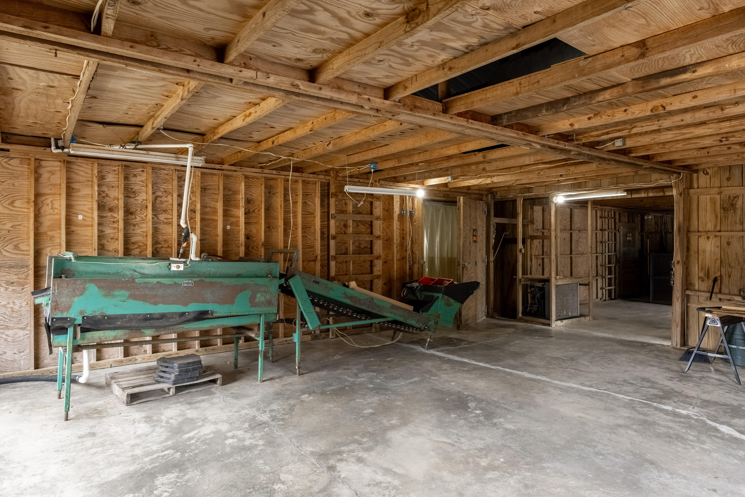 2204 Fairmount Pike